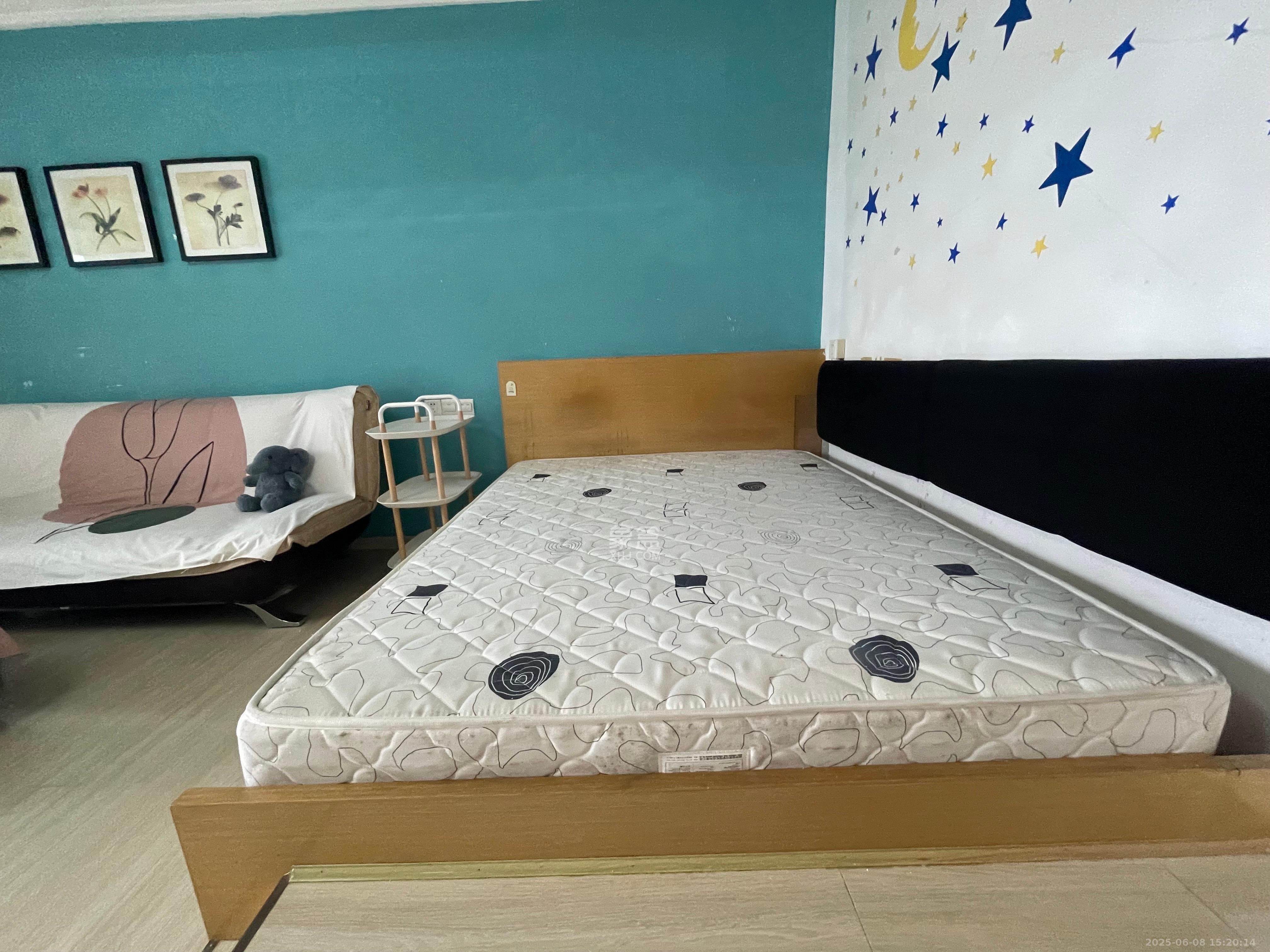 新芙蓉之都  1室1厅1卫   1800.00元/月室内图