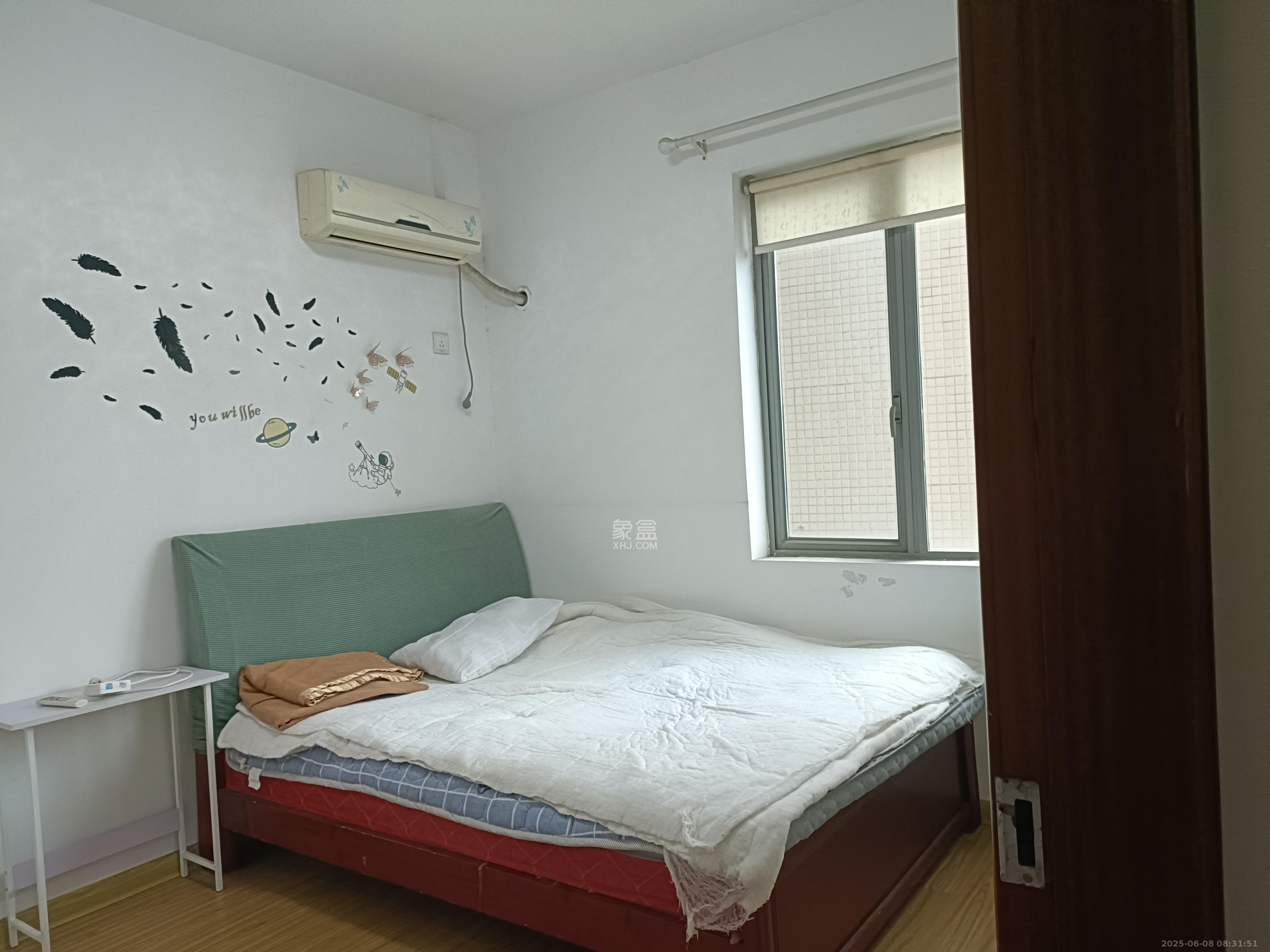 新城新世界一二三期  1室2厅1卫    2250.0元/月 新城新世界一二三期  1室2厅1卫    2250.0元/月室内图