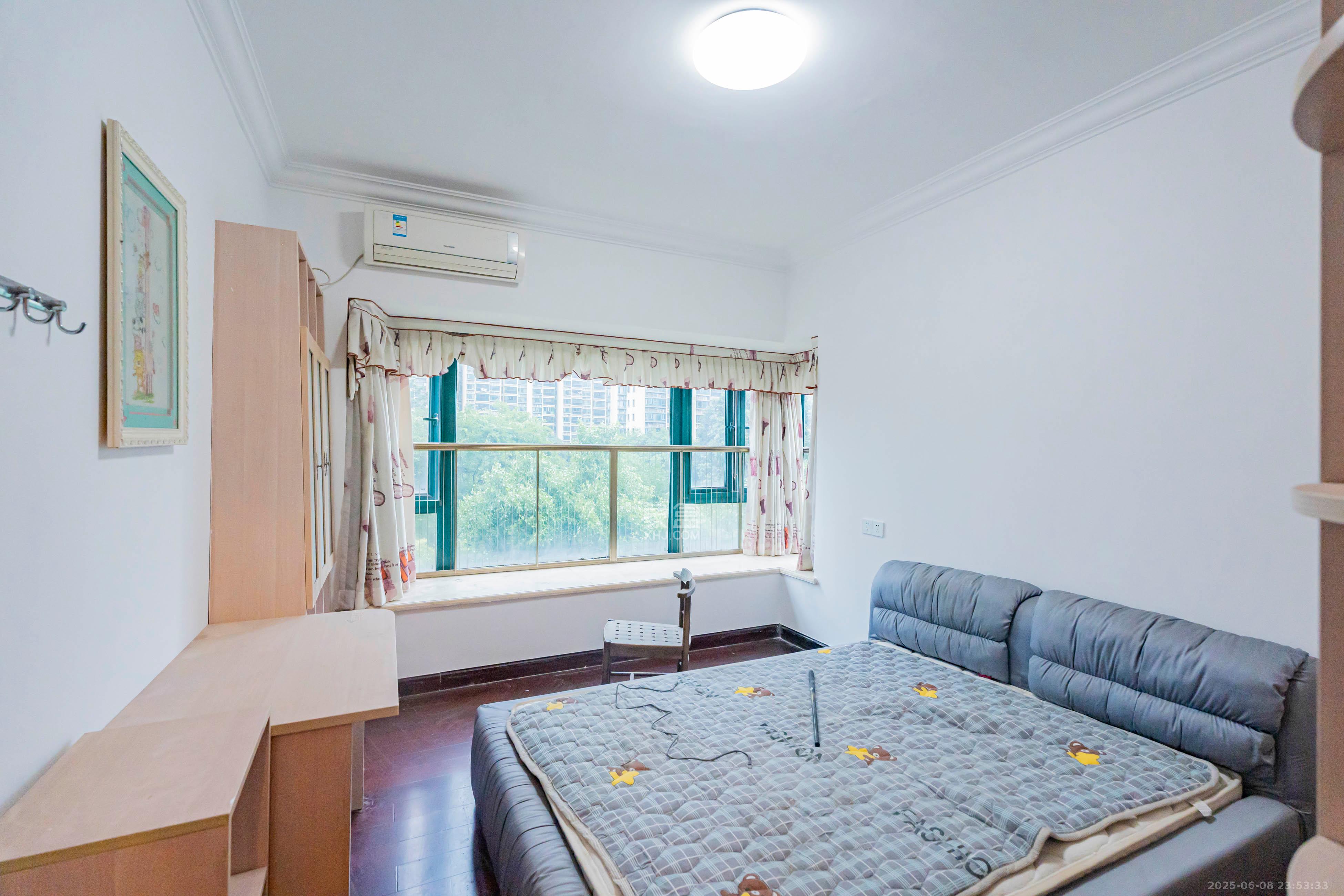 恒大雅苑 3室2厅1卫 116.0万 恒大雅苑 3室2厅1卫 116.0万卧室