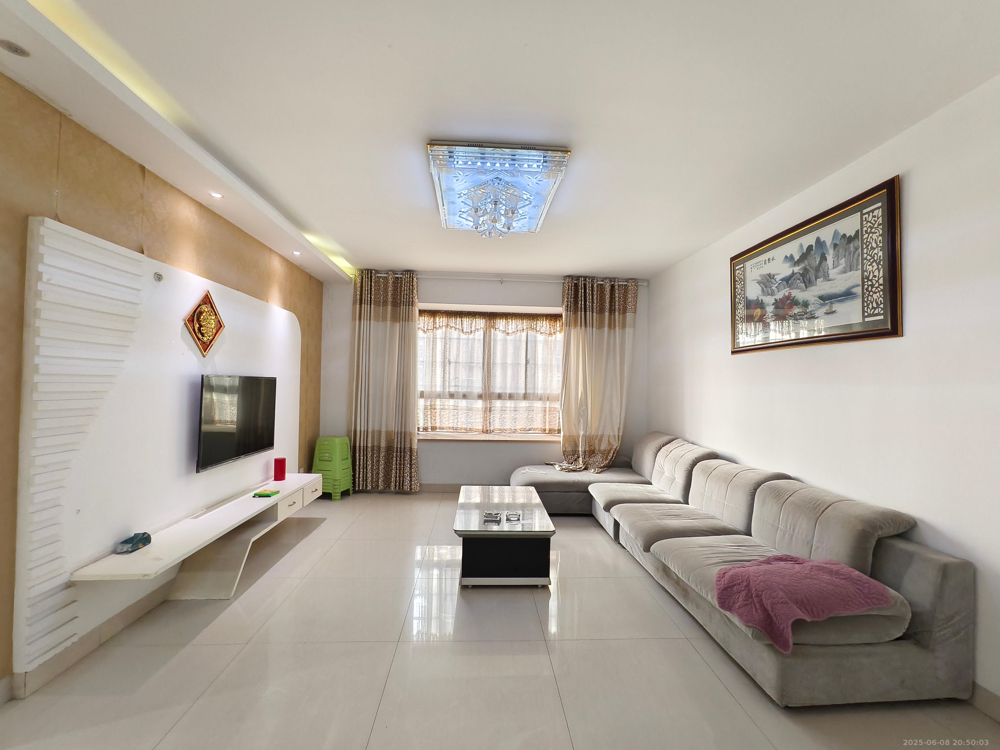 明月湖 3室2厅1卫 1700.0元/月 明月湖 3室2厅1卫 1700.0元/月室内图