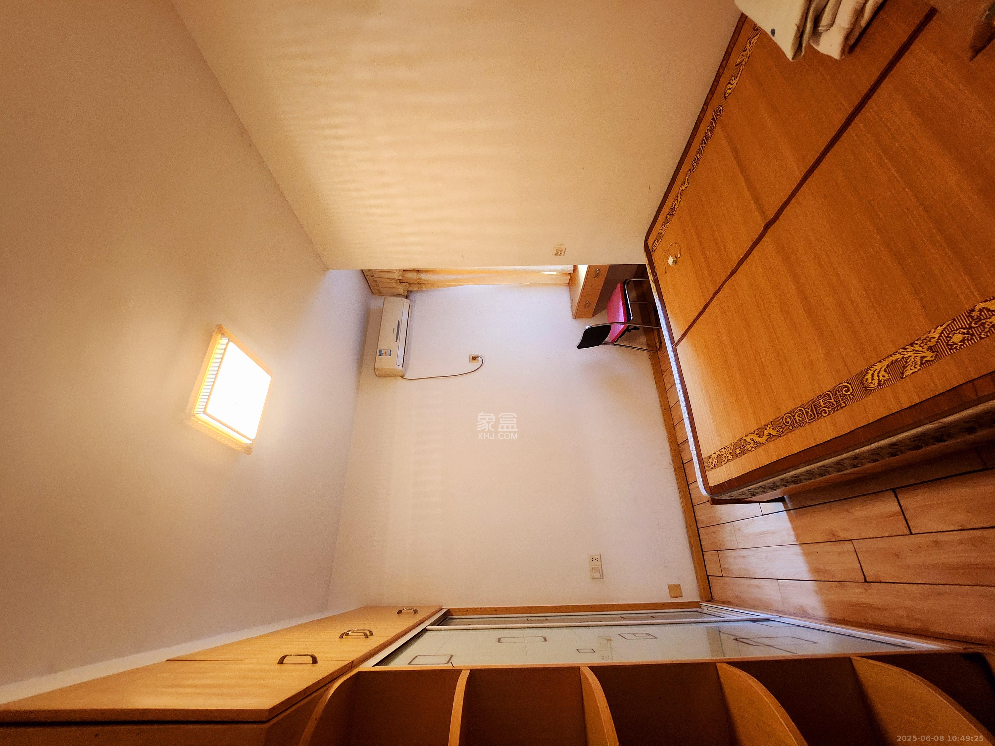 延农小区(延农五期、延农六期) 3室2厅1卫 2800.0元/月 延农小区(延农五期、延农六期) 3室2厅1卫 2800.0元/月室内图