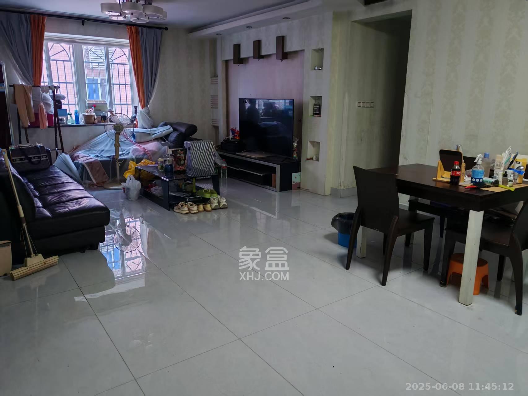 森宇佳园  3室2厅1卫    2500.0元/月室内图