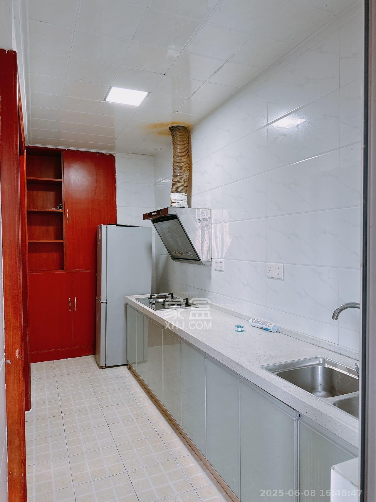 怡海星城 2室2厅1卫 1500.0元/月 怡海星城 2室2厅1卫 1500.0元/月室内图