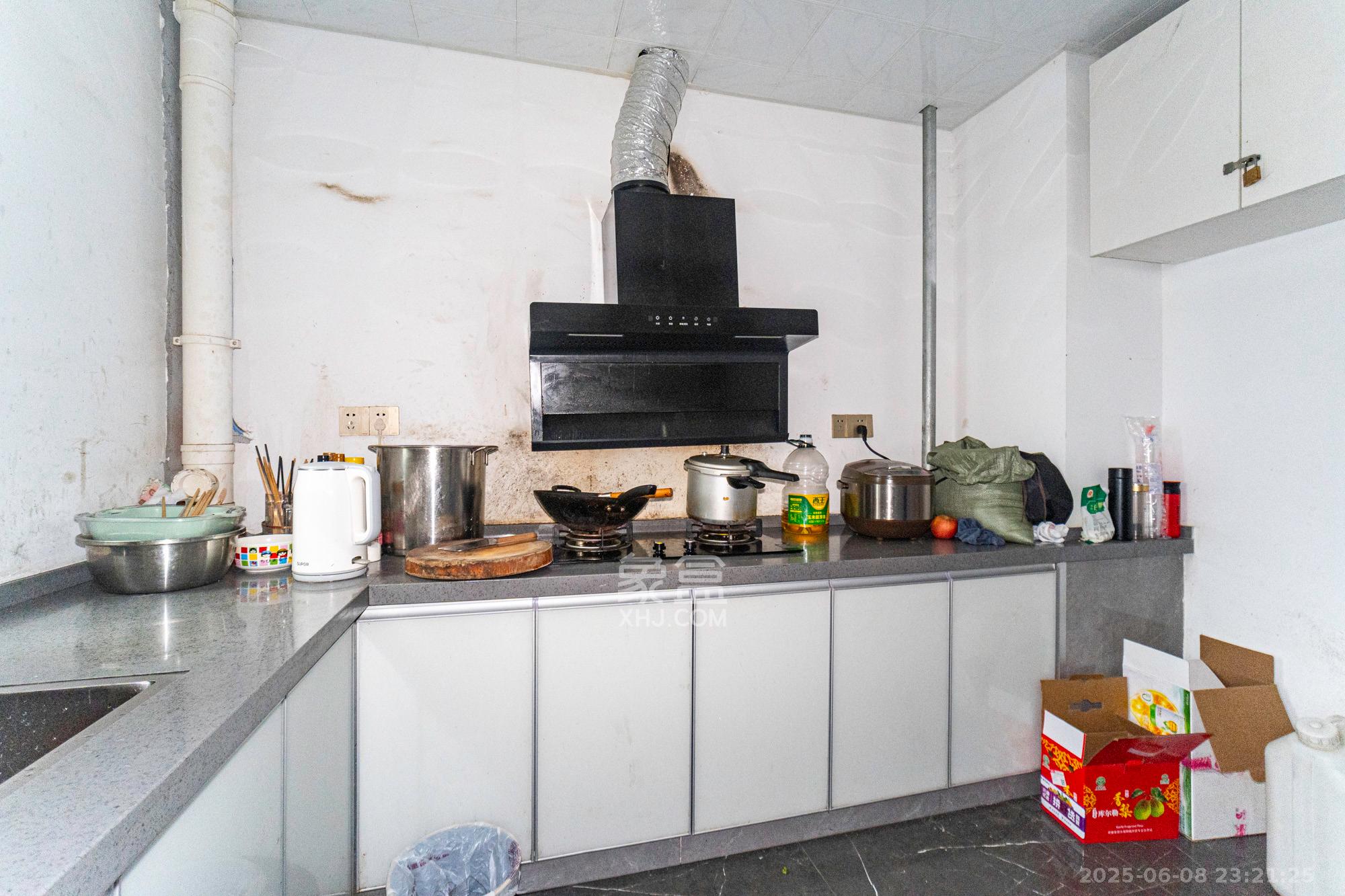 金地艺境 3室2厅2卫 75.0万 金地艺境 3室2厅2卫 75.0万厨房