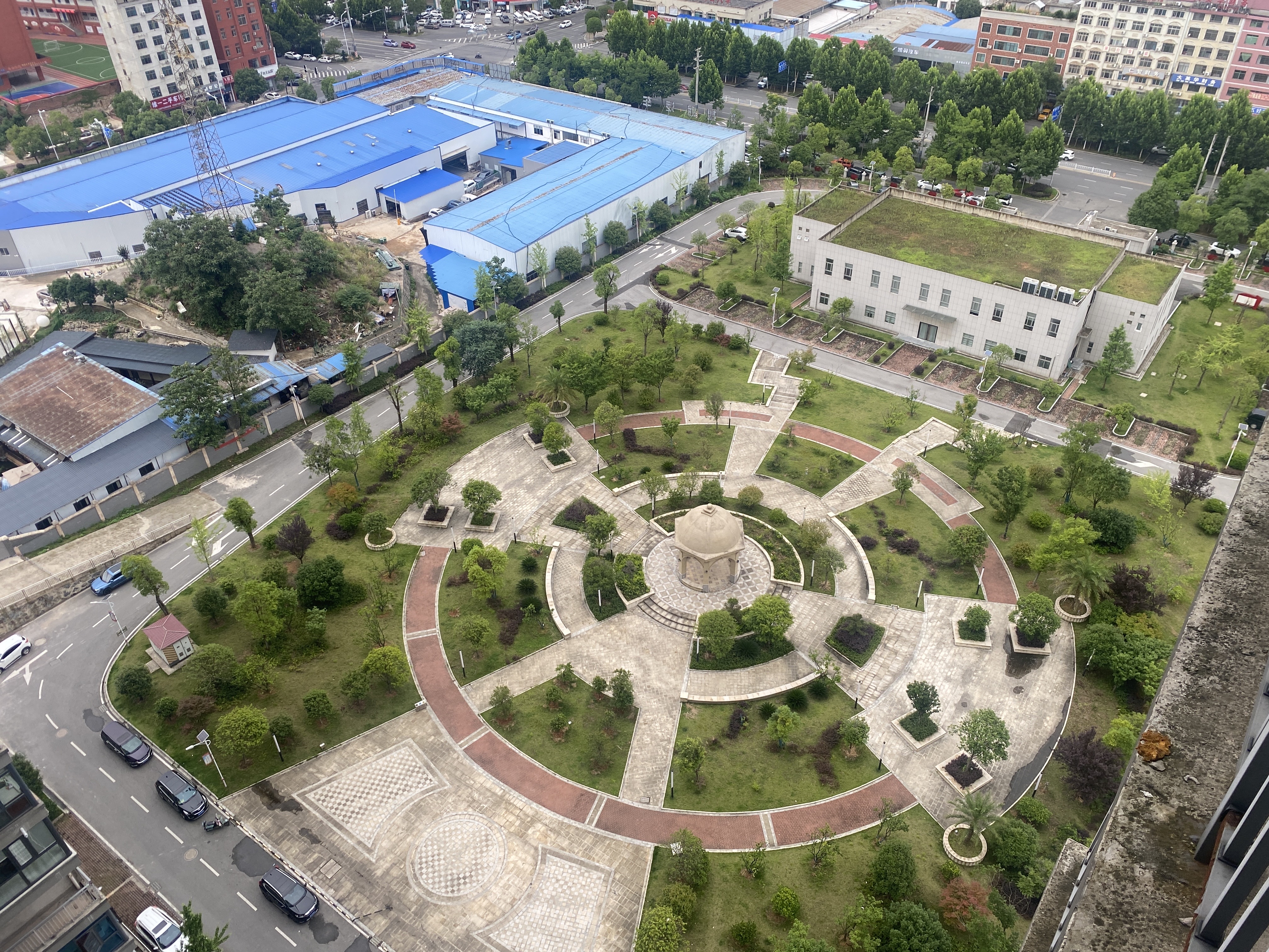 和泰嘉园（区税务局家属楼）  1室0厅0卫   99.80万客厅