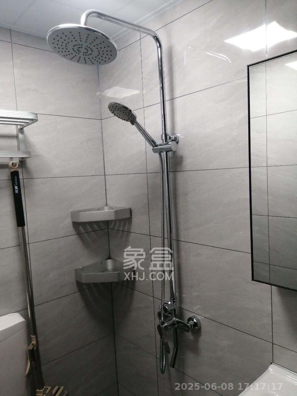 保利麓谷林语I区  1室0厅1卫   1500.00元/月室内图