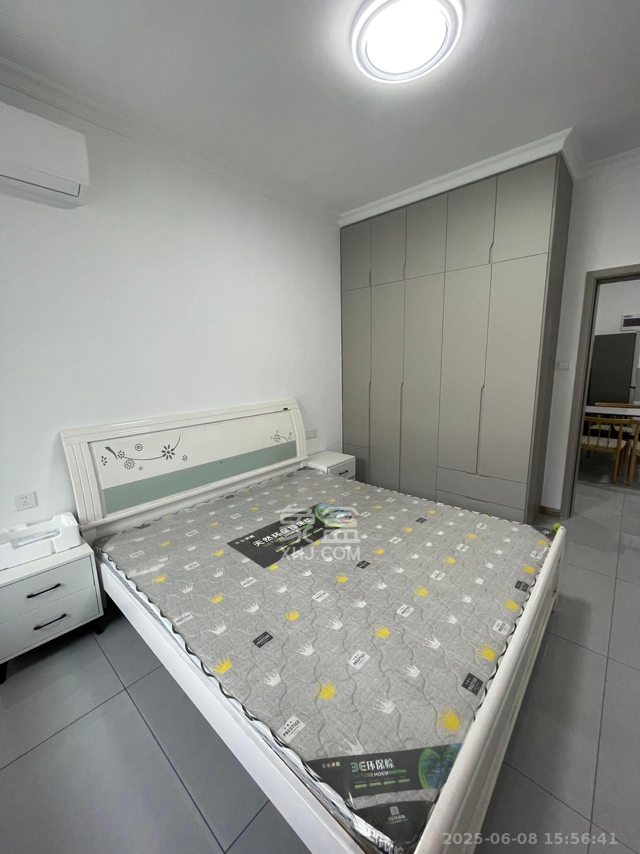 先锋新宇  2室1厅1卫    1800.0元/月室内图