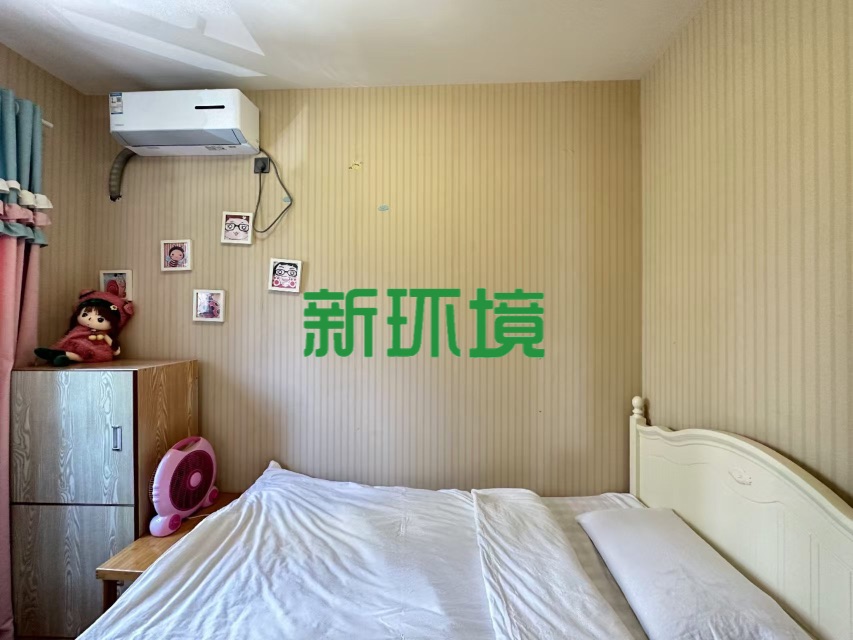 蓝色港湾  2室2厅1卫   39.80万客厅