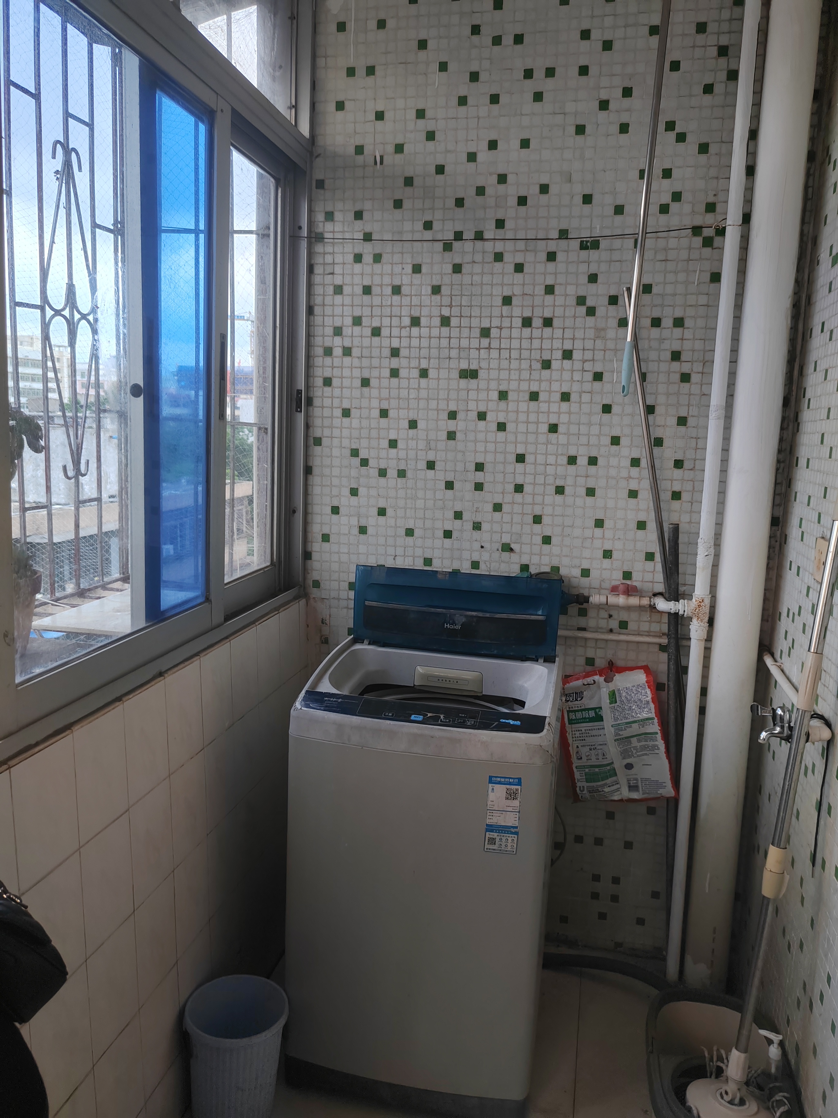 椰化苑  1室0厅0卫    2000.0元/月室内图