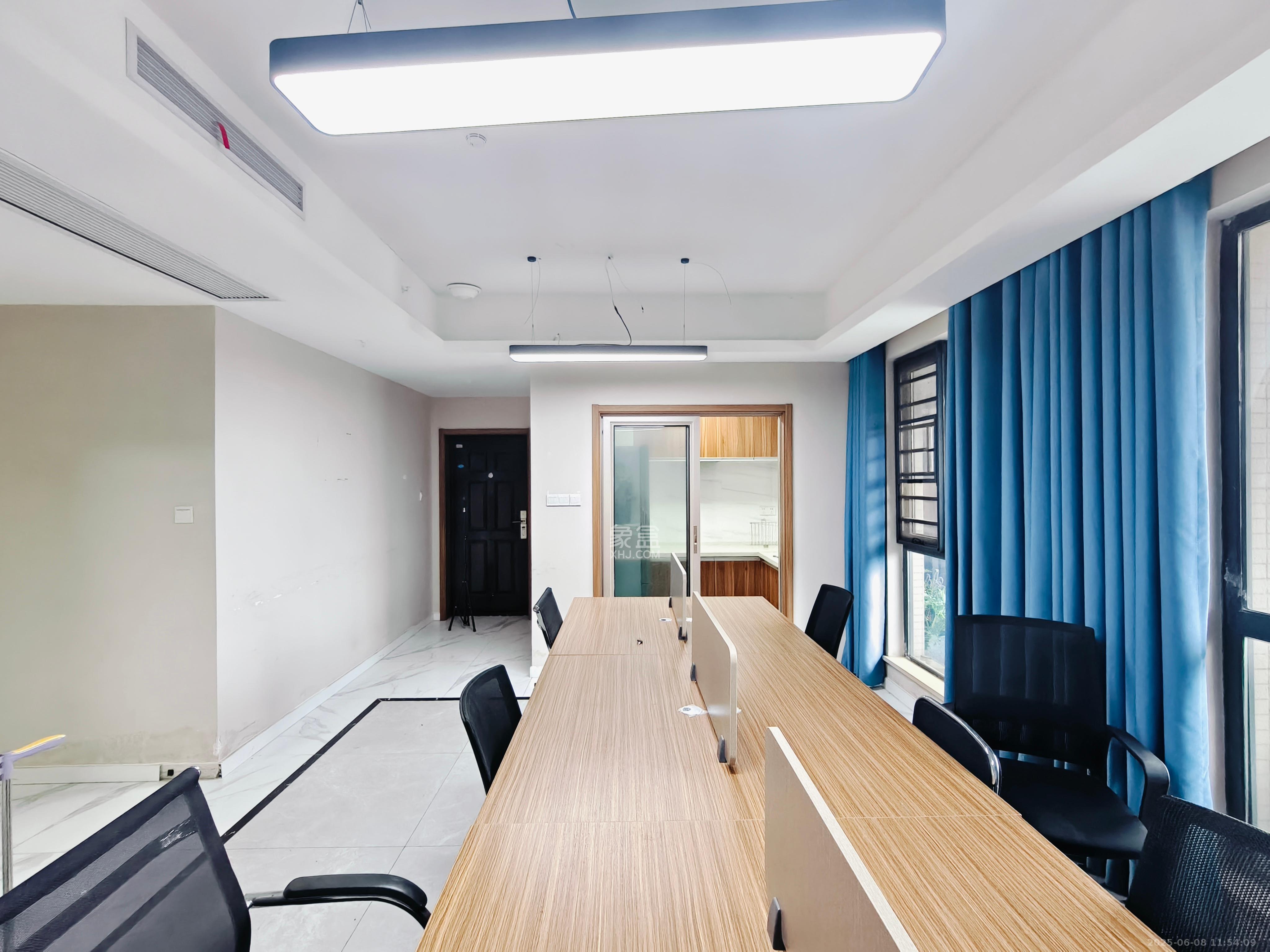 里约荟 3室2厅1卫 3000.0元/月 里约荟 3室2厅1卫 3000.0元/月室内图