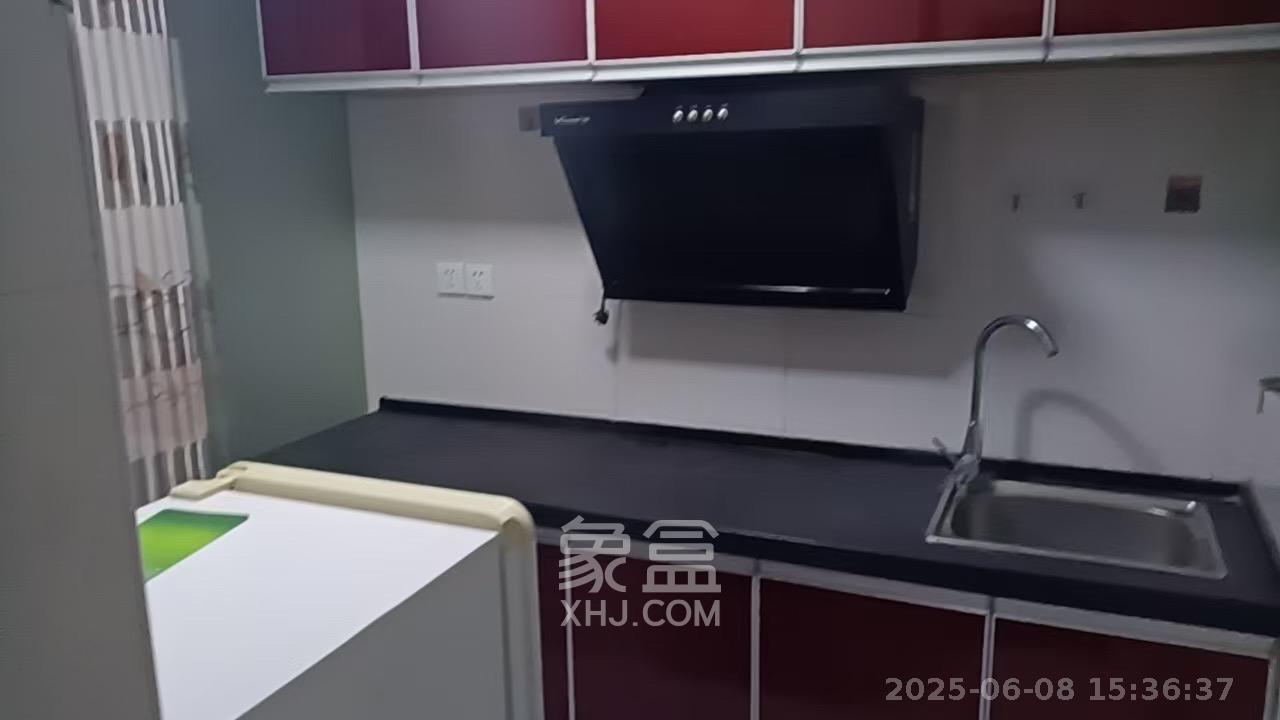 高升金典 1室1厅1卫 899.0元/月 高升金典 1室1厅1卫 899.0元/月室内图