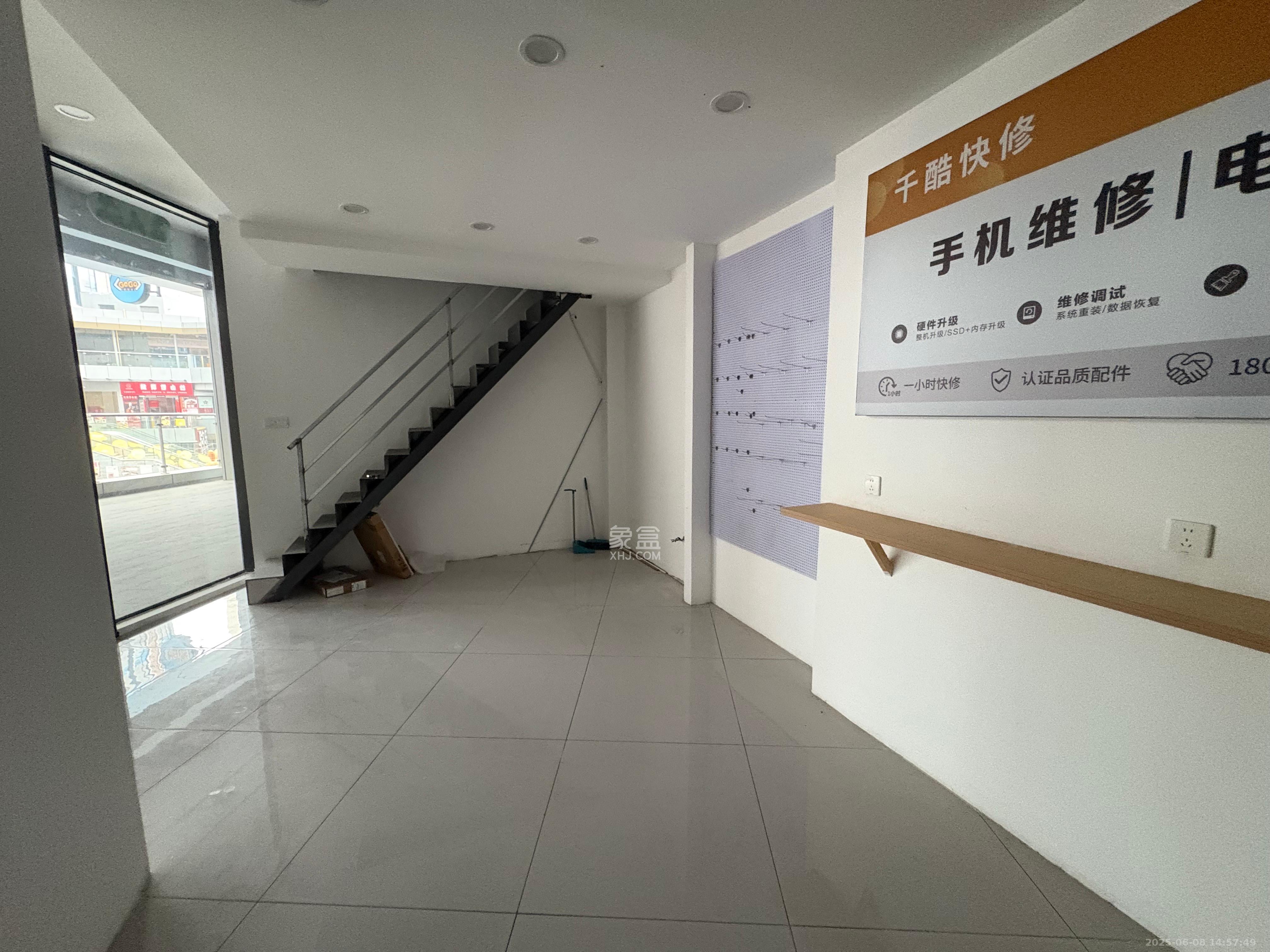 万润时光里   54.56㎡     4000.00元/月室内图