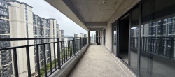 中建凤栖台  4室2厅2卫   72.80万
