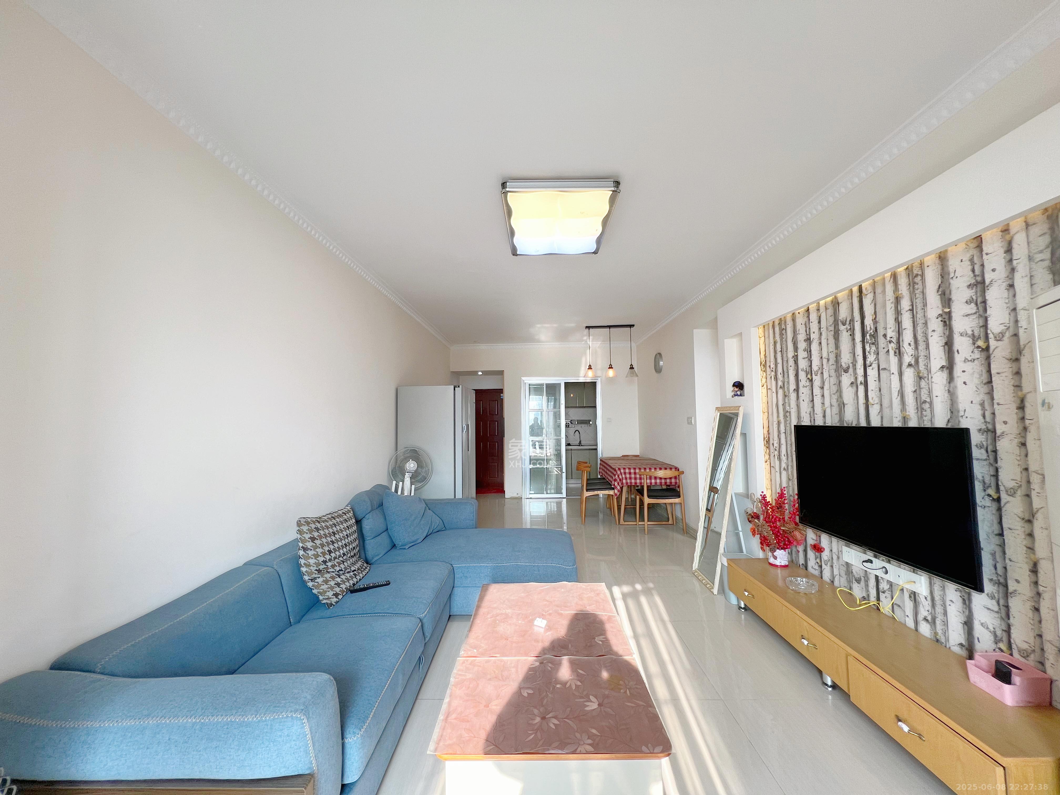 中城丽景香山园 2室2厅1卫 3000.0元/月 中城丽景香山园 2室2厅1卫 3000.0元/月室内图