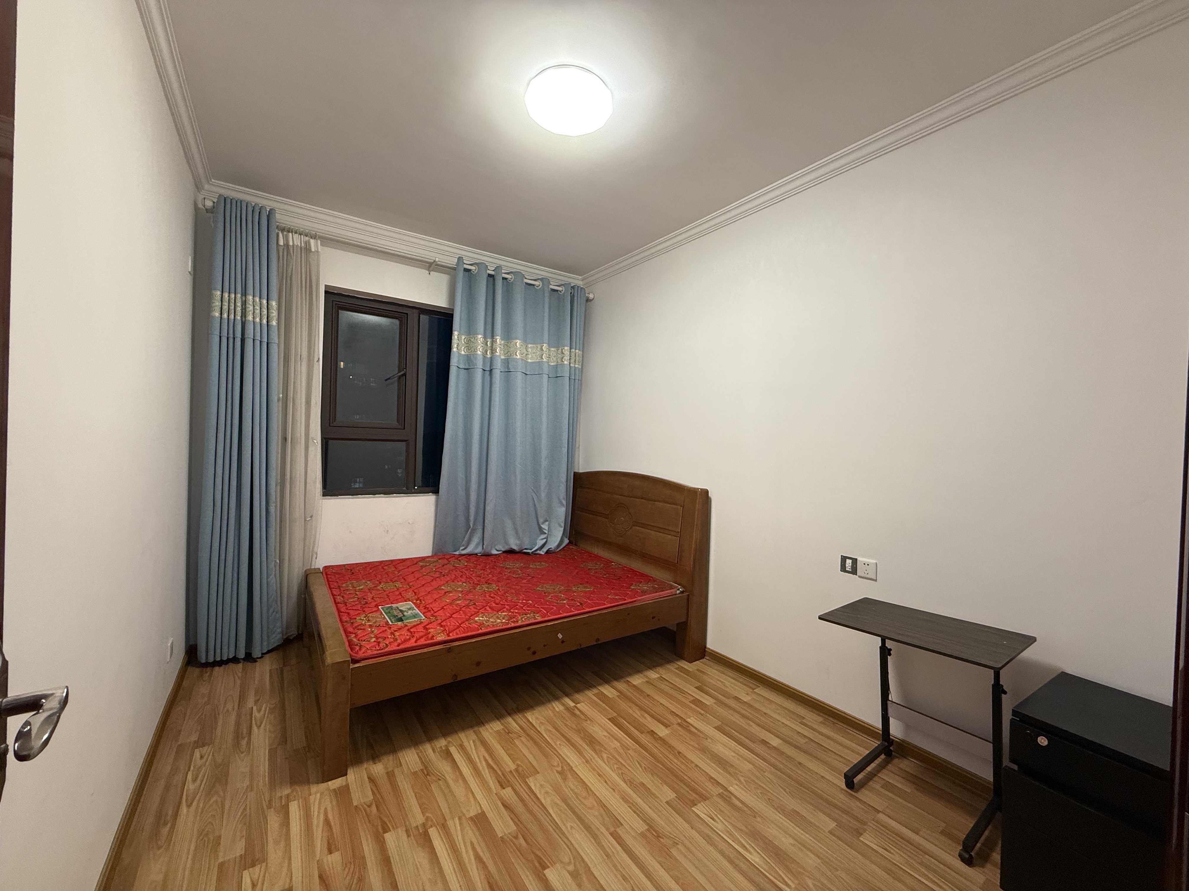 大同芙蓉  3室2厅1卫    3000.0元/月室内图