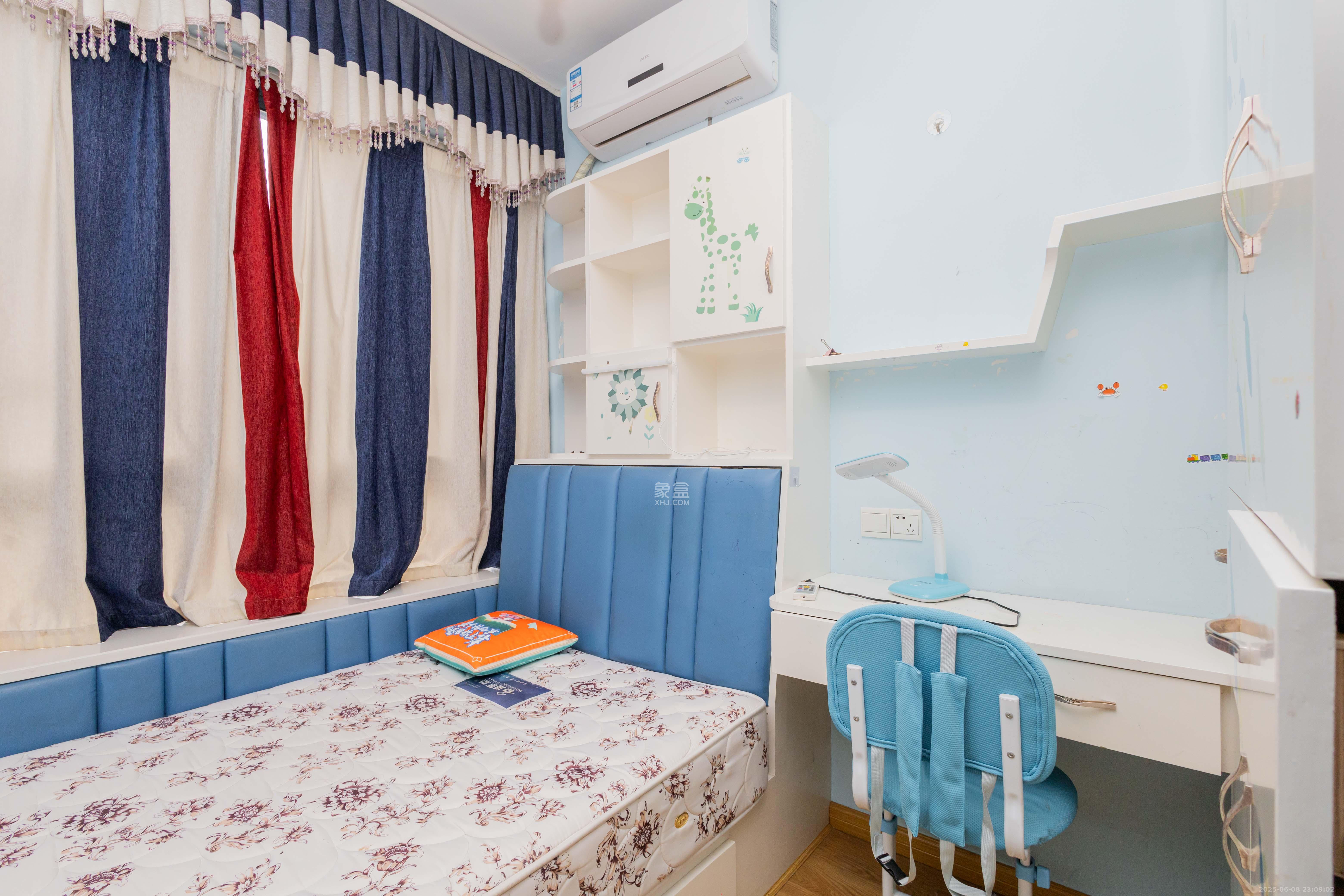 辉宏橄榄城  3室2厅1卫    65.0万 辉宏橄榄城  3室2厅1卫    65.0万卧室