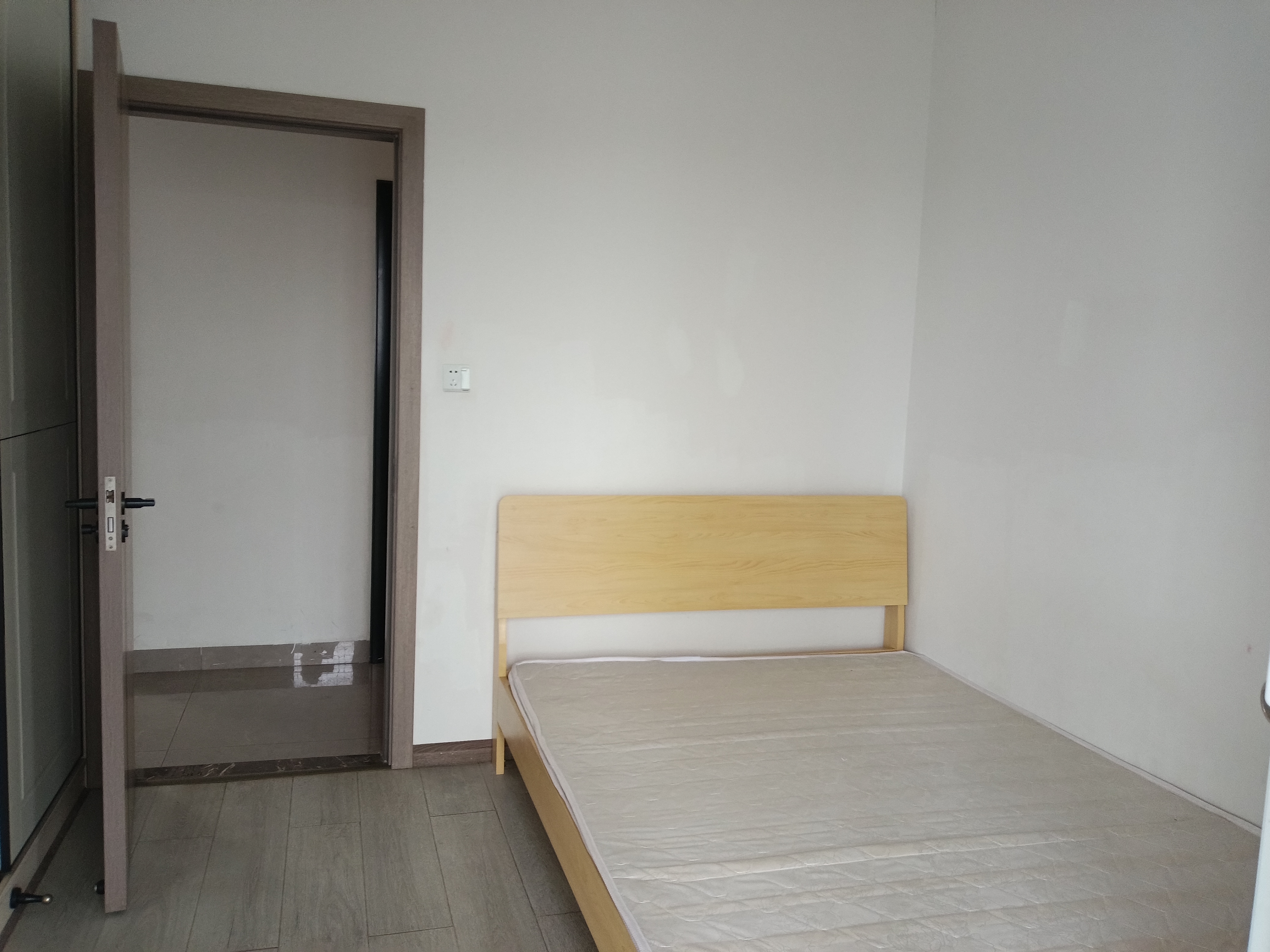 佳源罗马都市 2室1厅1卫 1350.0元/月 佳源罗马都市 2室1厅1卫 1350.0元/月室内图