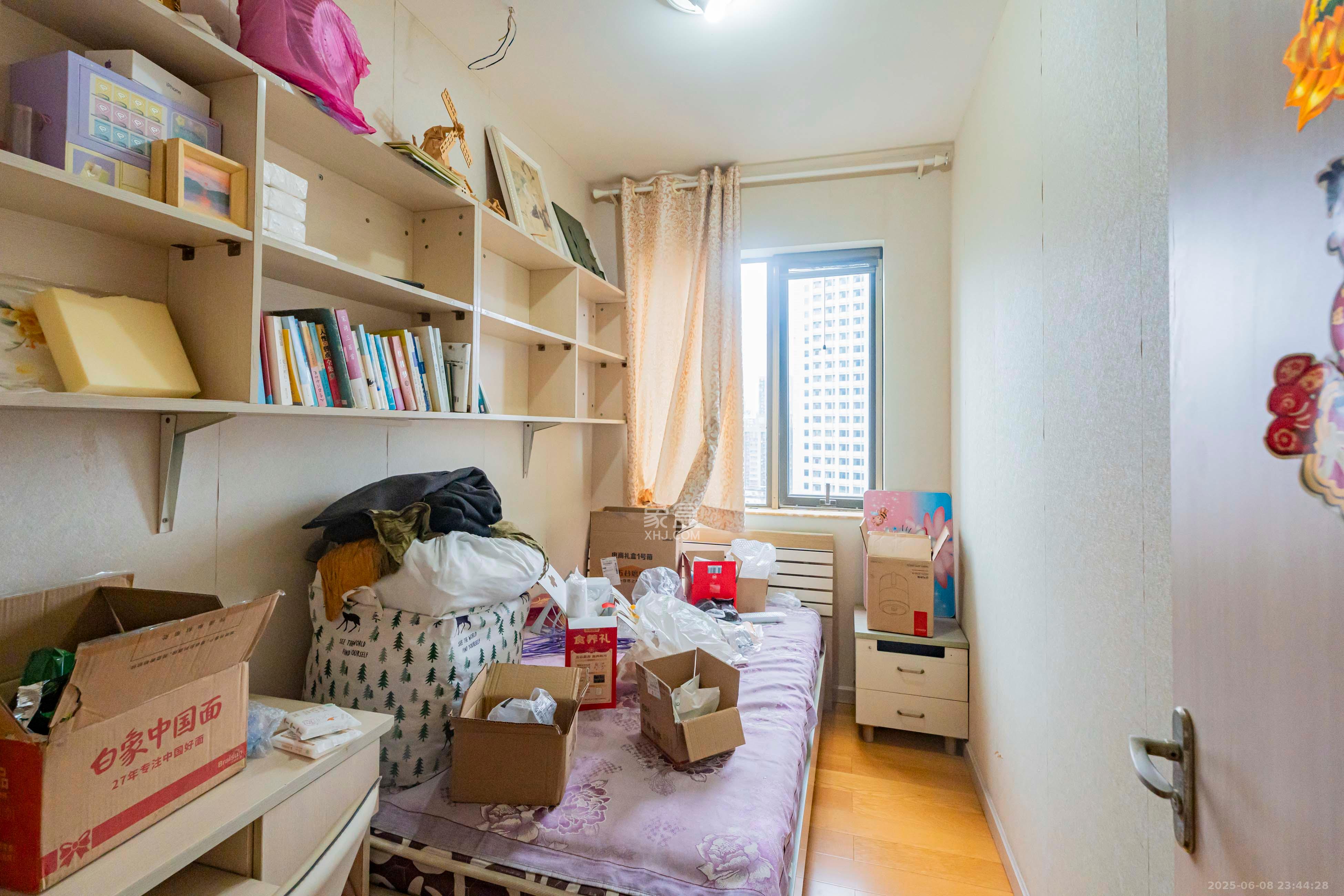 盛世美居荷园 3室1厅2卫 106.0万 盛世美居荷园 3室1厅2卫 106.0万卧室