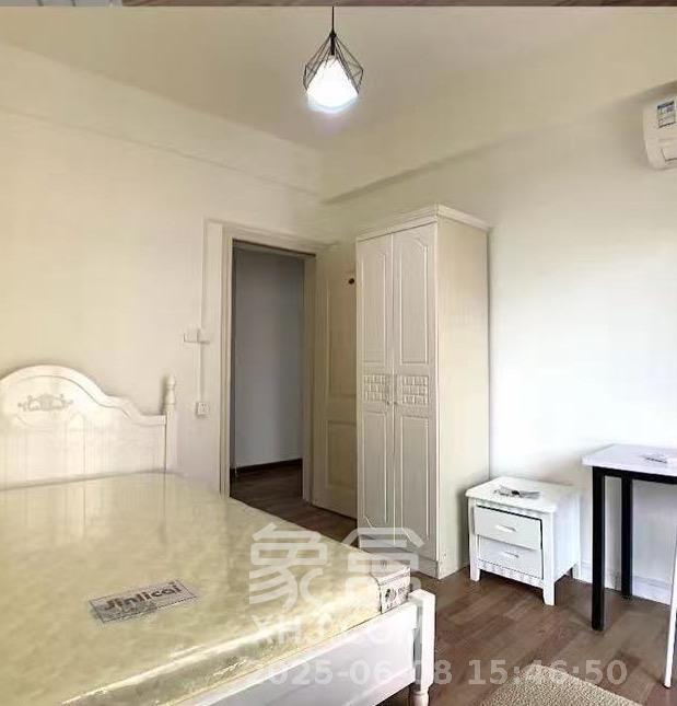 城市山水豪园(山水城市风景) 1室2厅2卫 700.0元/月 城市山水豪园(山水城市风景) 1室2厅2卫 700.0元/月室内图