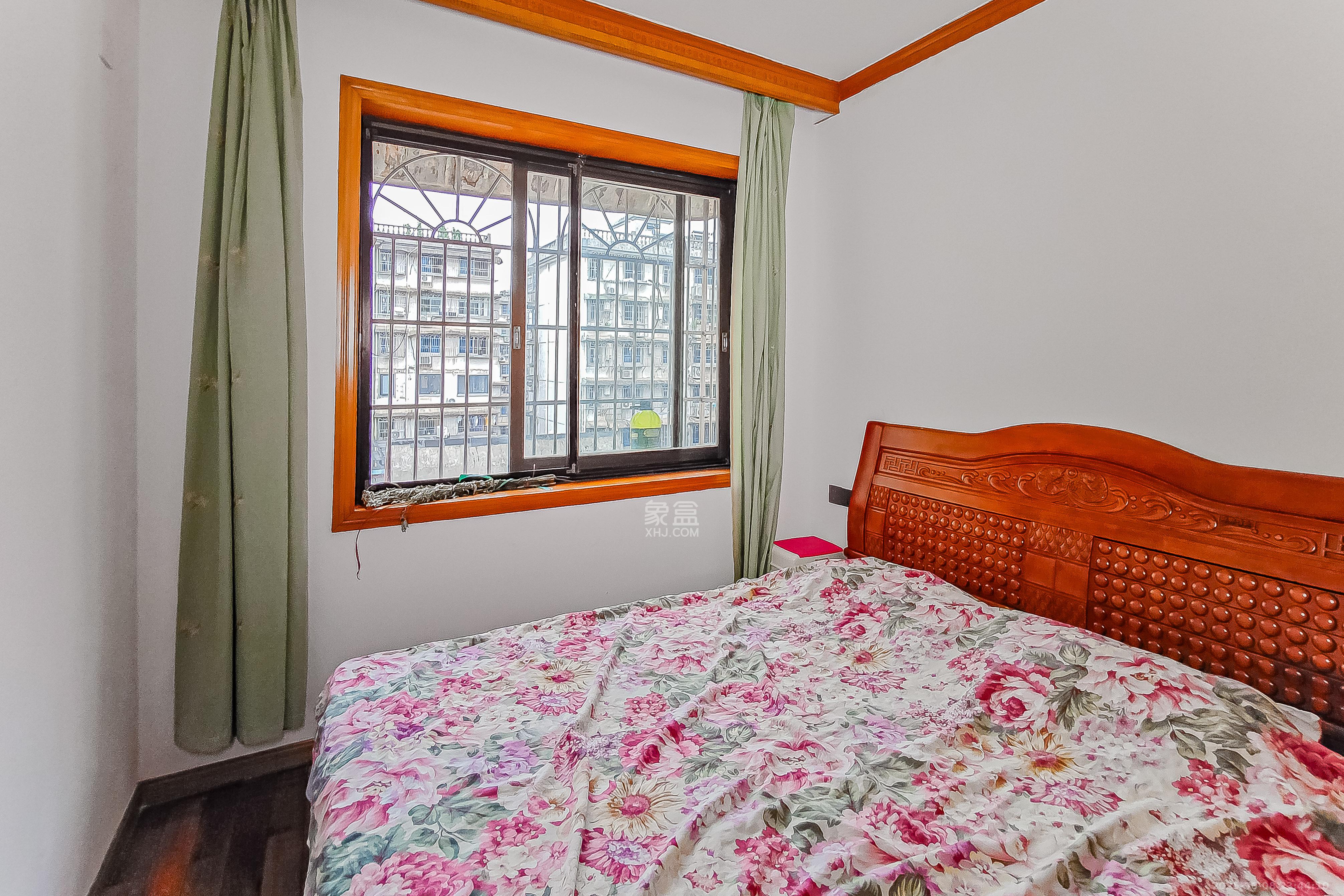 广济桥商务厅宿舍 2室2厅1卫 42.0万 广济桥商务厅宿舍 2室2厅1卫 42.0万卧室