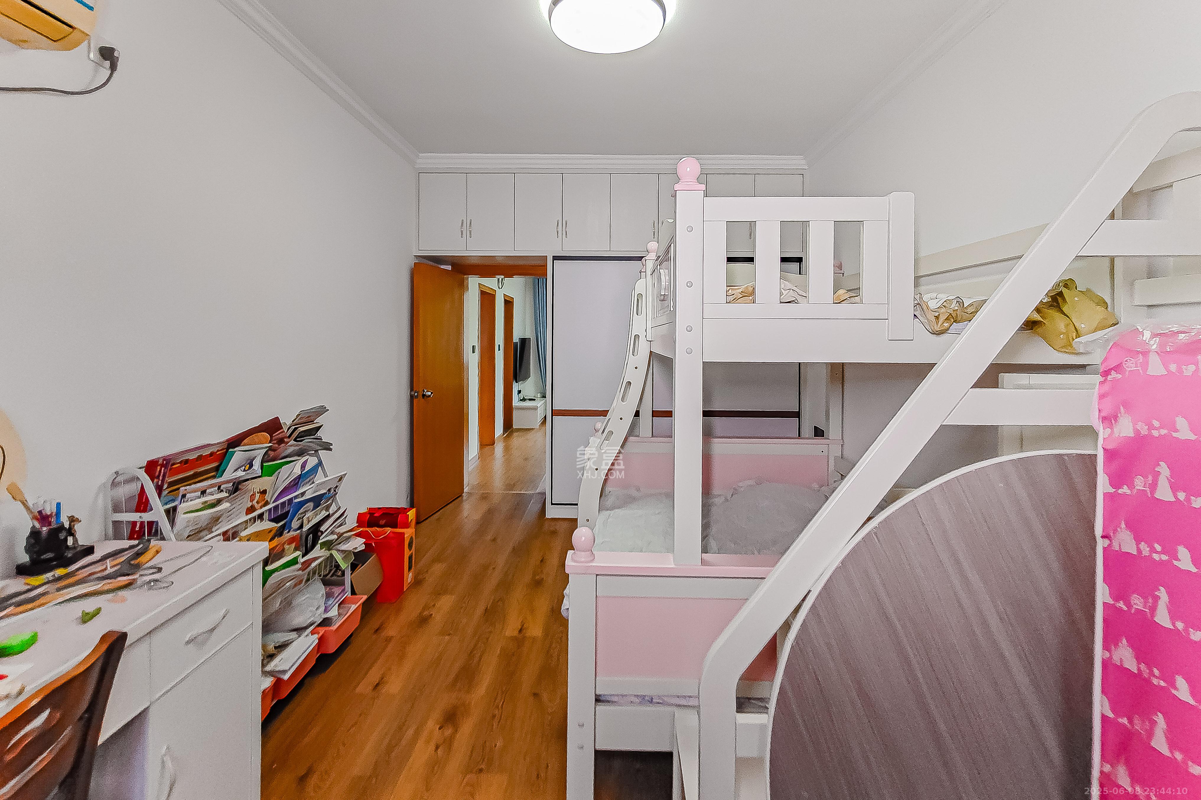 广济桥商务厅宿舍 2室2厅1卫 42.0万 广济桥商务厅宿舍 2室2厅1卫 42.0万卧室