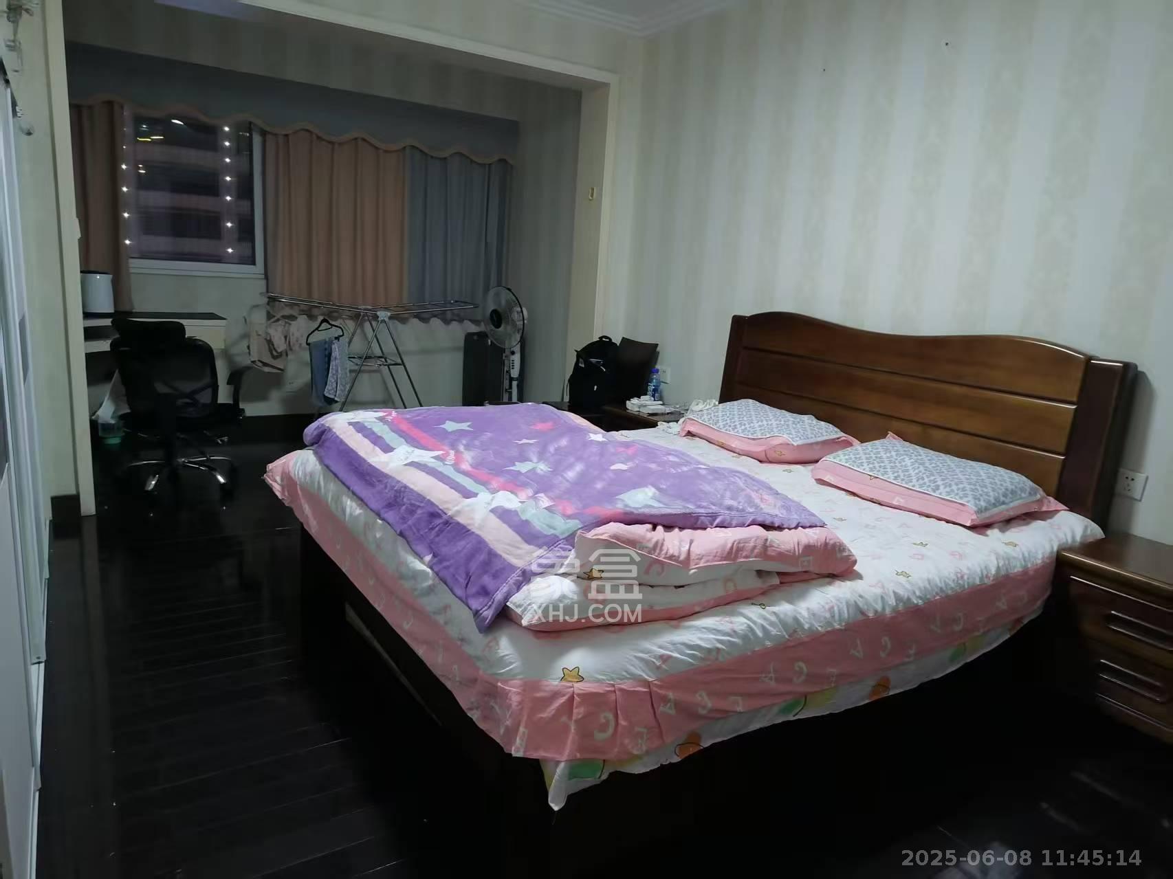 森宇佳园 3室2厅1卫 2500.0元/月 森宇佳园 3室2厅1卫 2500.0元/月室内图