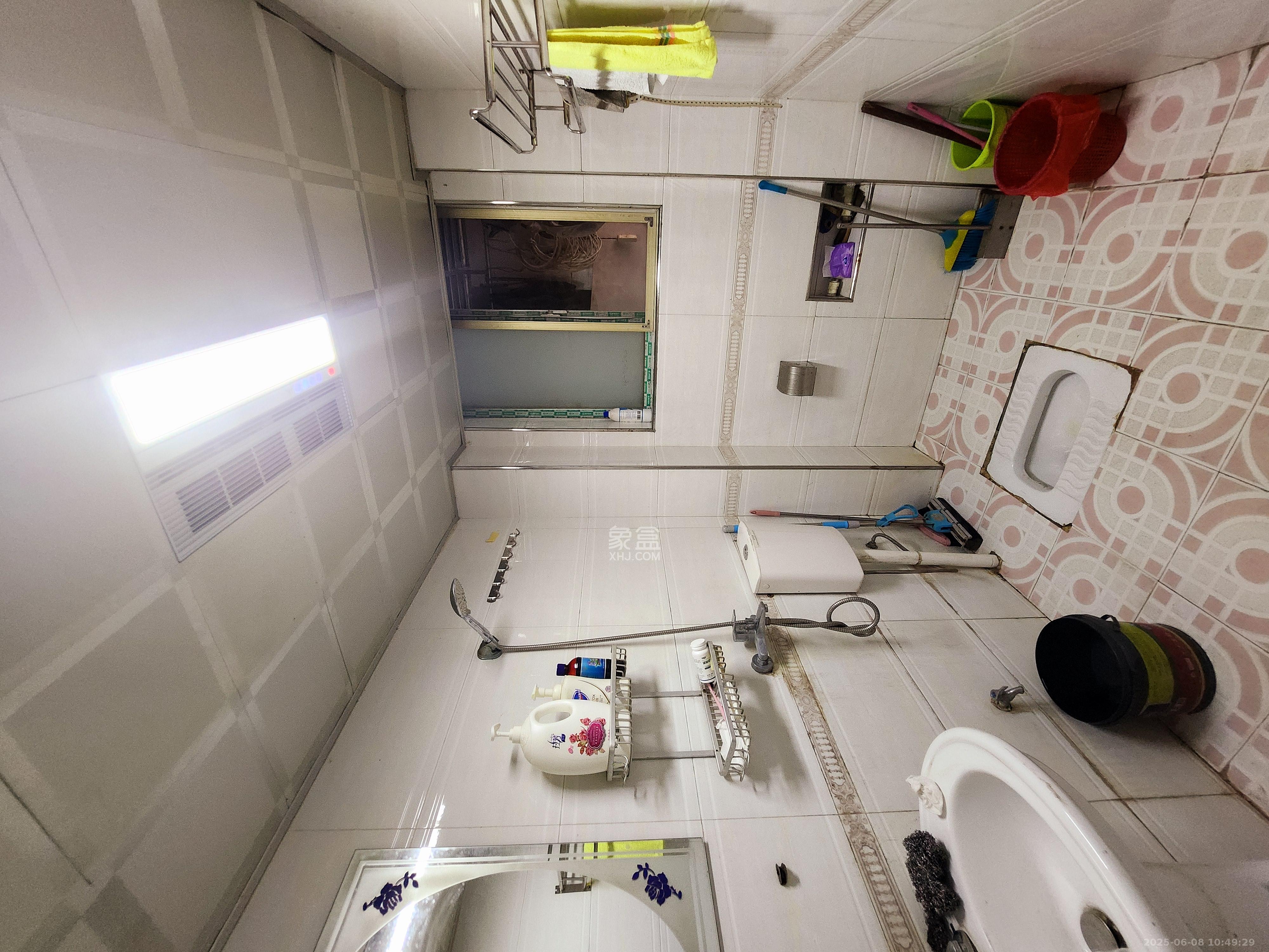 延农小区(延农五期、延农六期) 3室2厅1卫 2800.0元/月 延农小区(延农五期、延农六期) 3室2厅1卫 2800.0元/月室内图