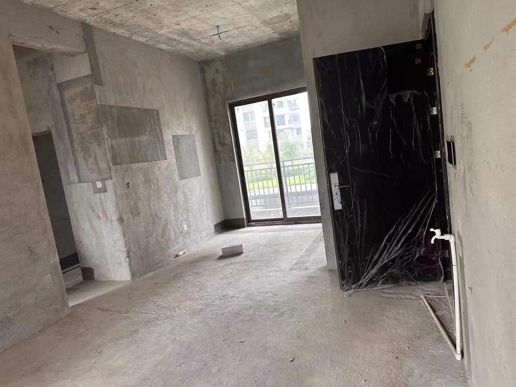 碧桂园.珺悦府 1室0厅0卫 75.0万 碧桂园.珺悦府 1室0厅0卫 75.0万客厅