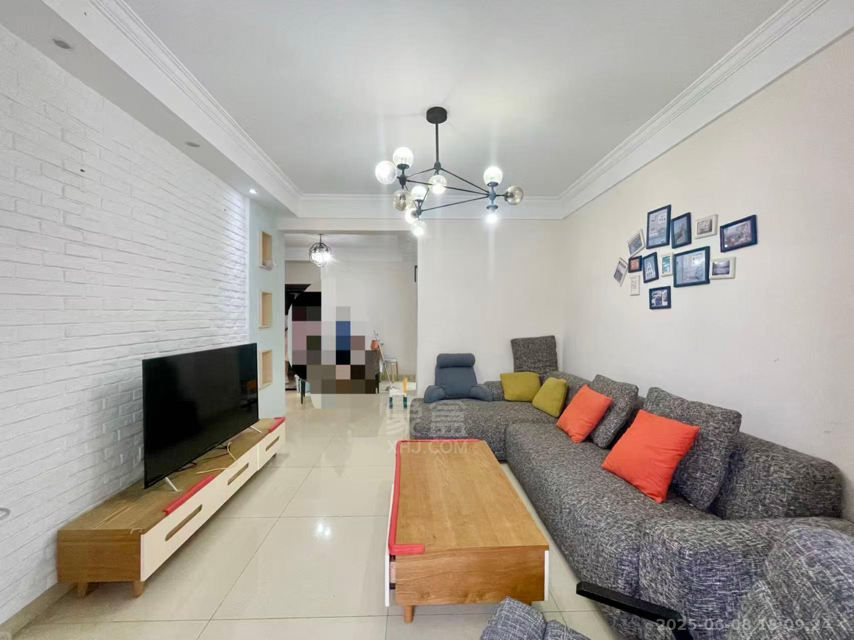 山水印象 2室2厅1卫 1600.0元/月 山水印象 2室2厅1卫 1600.0元/月室内图