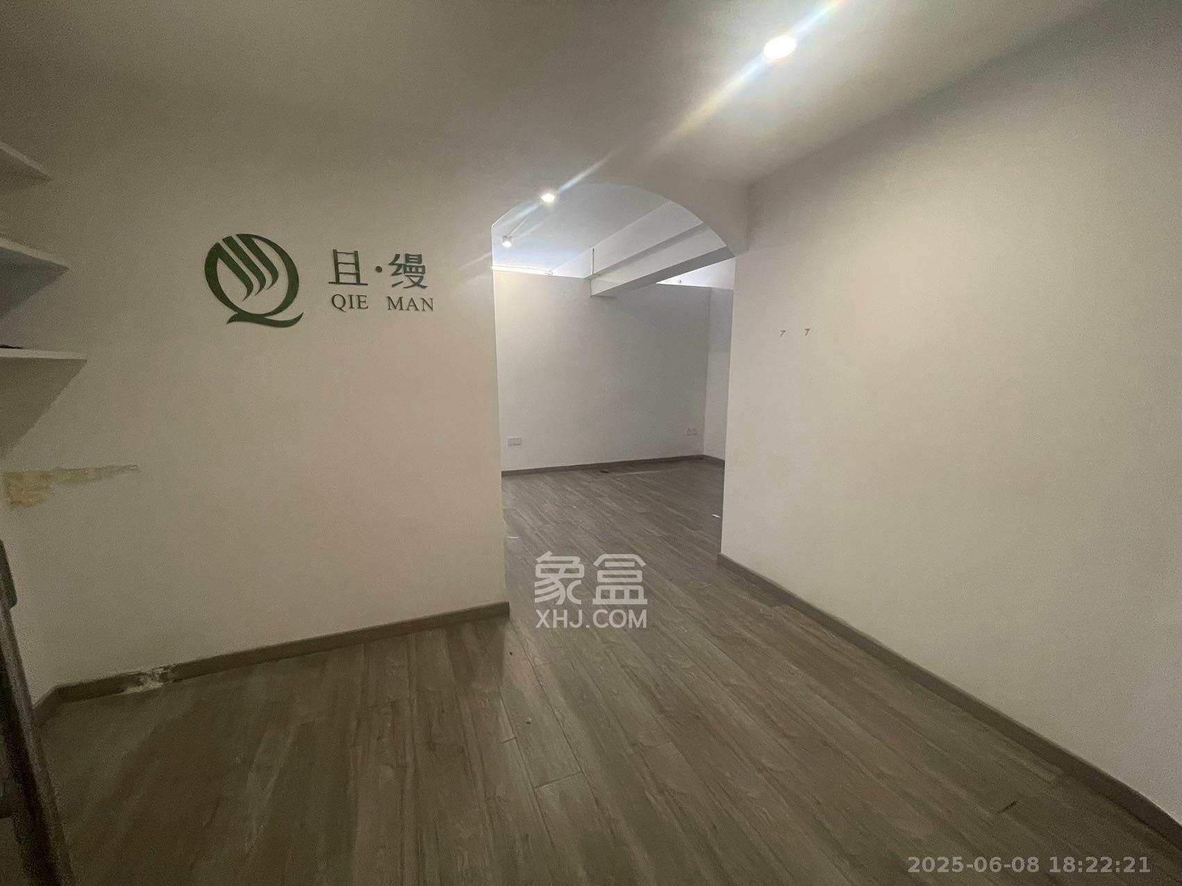 保利国际广场 1室1厅1卫 4000.0元/月 保利国际广场 1室1厅1卫 4000.0元/月室内图