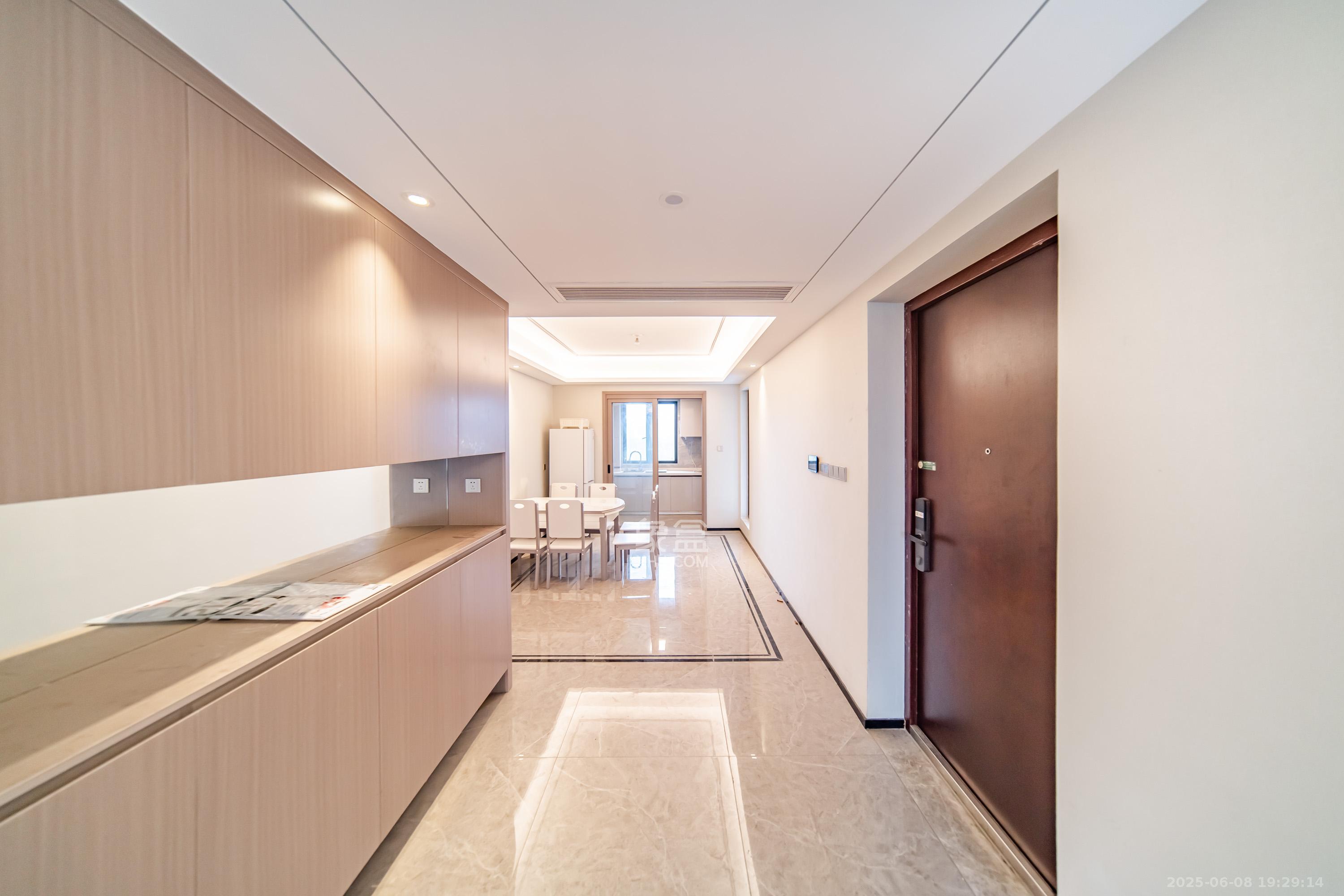建发电建江山悦  4室2厅2卫   158.00万其他