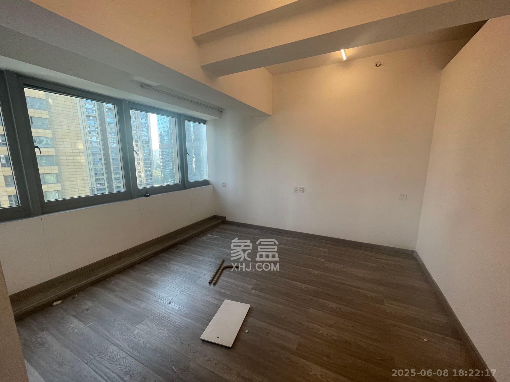 保利国际广场 1室1厅1卫 4000.0元/月 保利国际广场 1室1厅1卫 4000.0元/月室内图