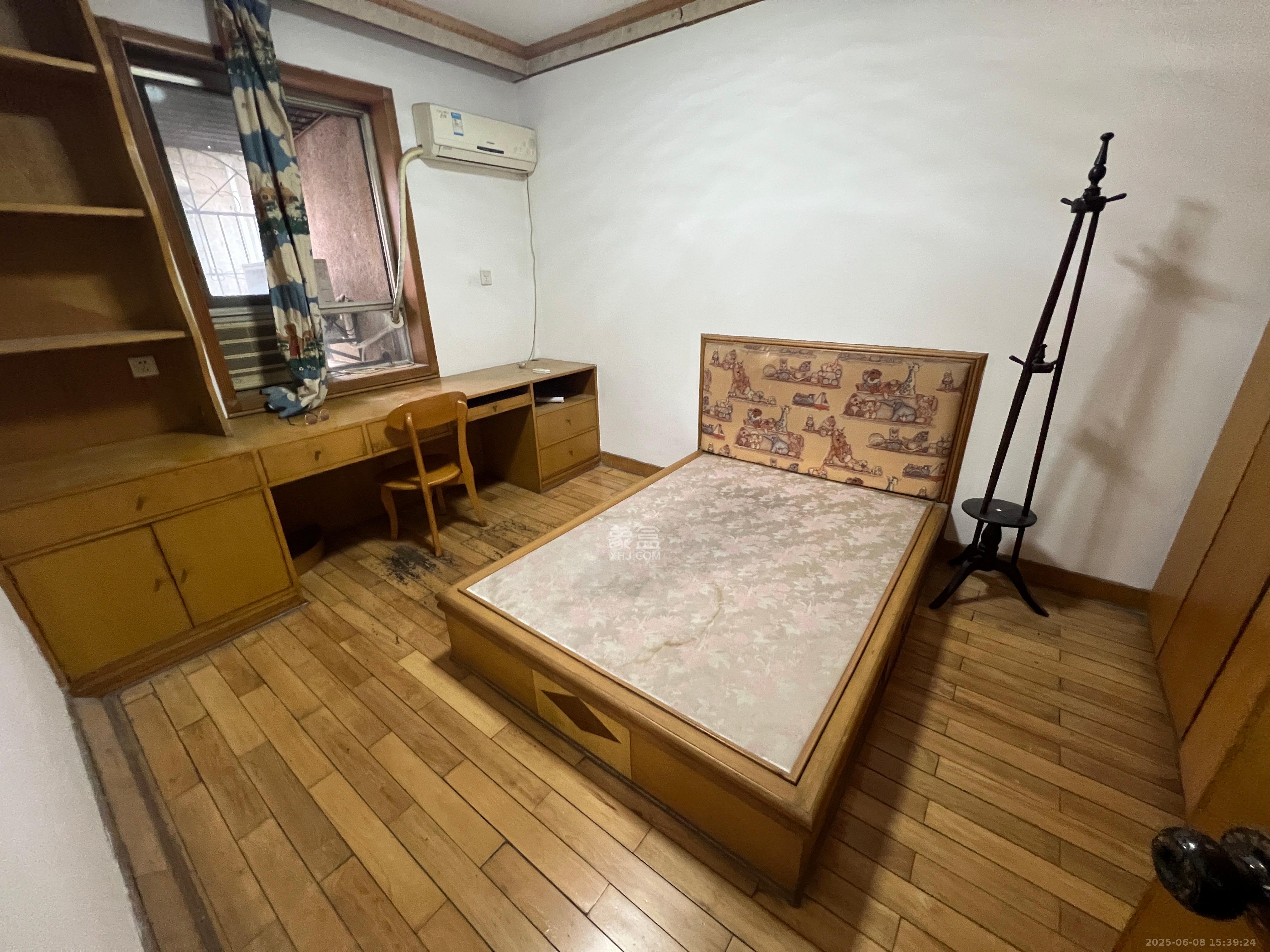 湖南第六工程有限公司机关小区(六公司机关大院) 3室1厅1卫 1500.0元/月 湖南第六工程有限公司机关小区(六公司机关大院) 3室1厅1卫 1500.0元/月室内图