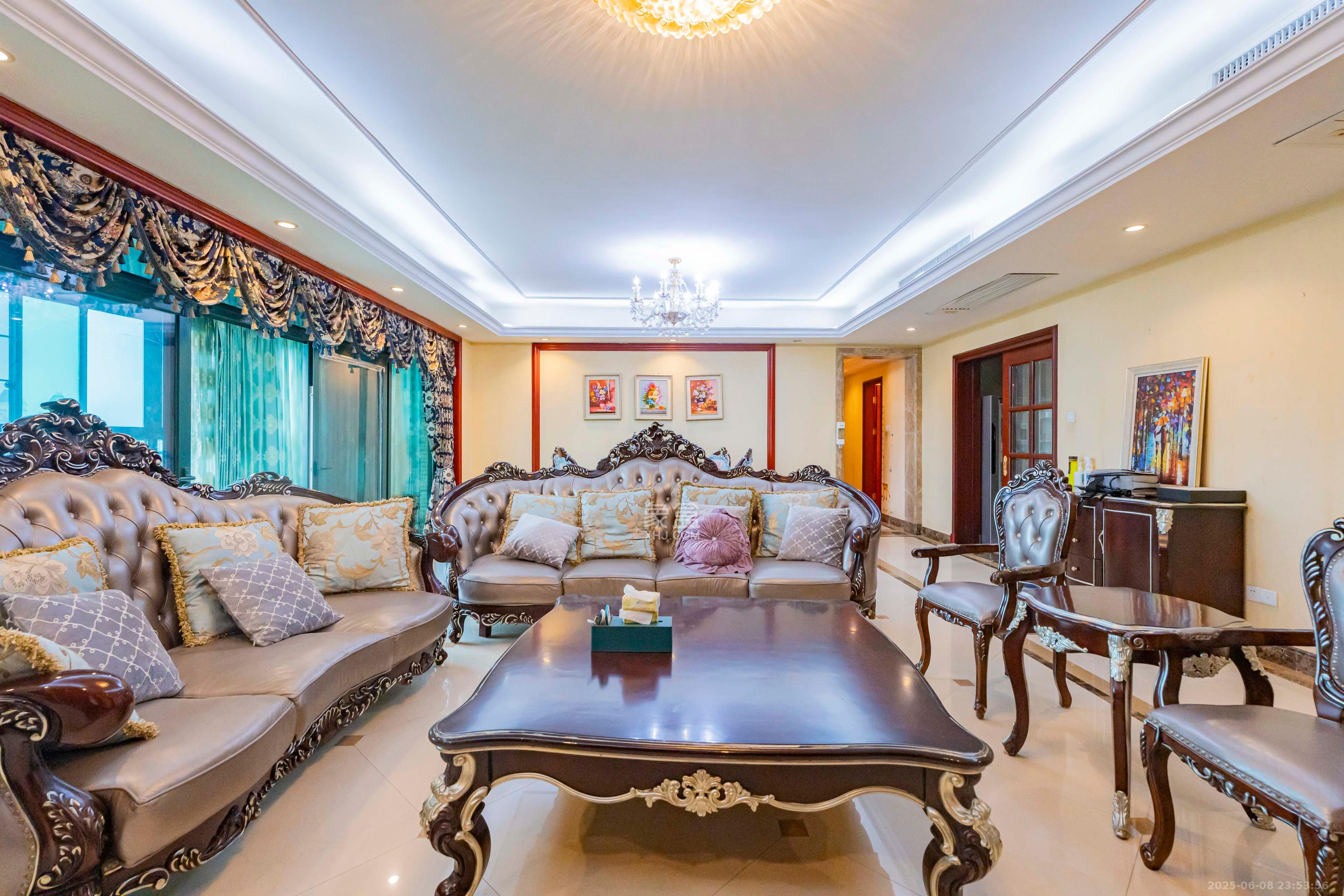 恒大雅苑  4室2厅1卫    290.0万 恒大雅苑  4室2厅1卫    290.0万