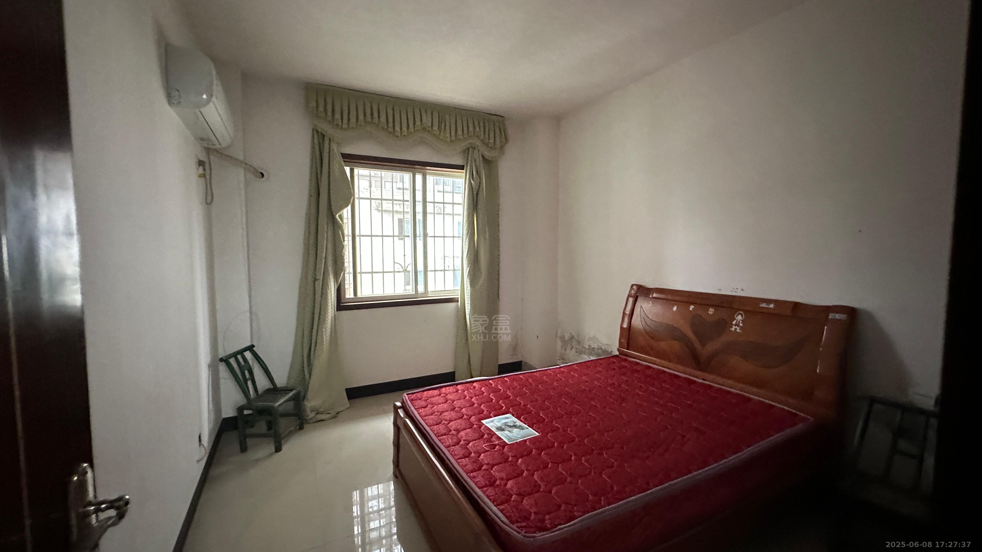 瀚水栗源 4室2厅3卫 1500.0元/月 瀚水栗源 4室2厅3卫 1500.0元/月室内图