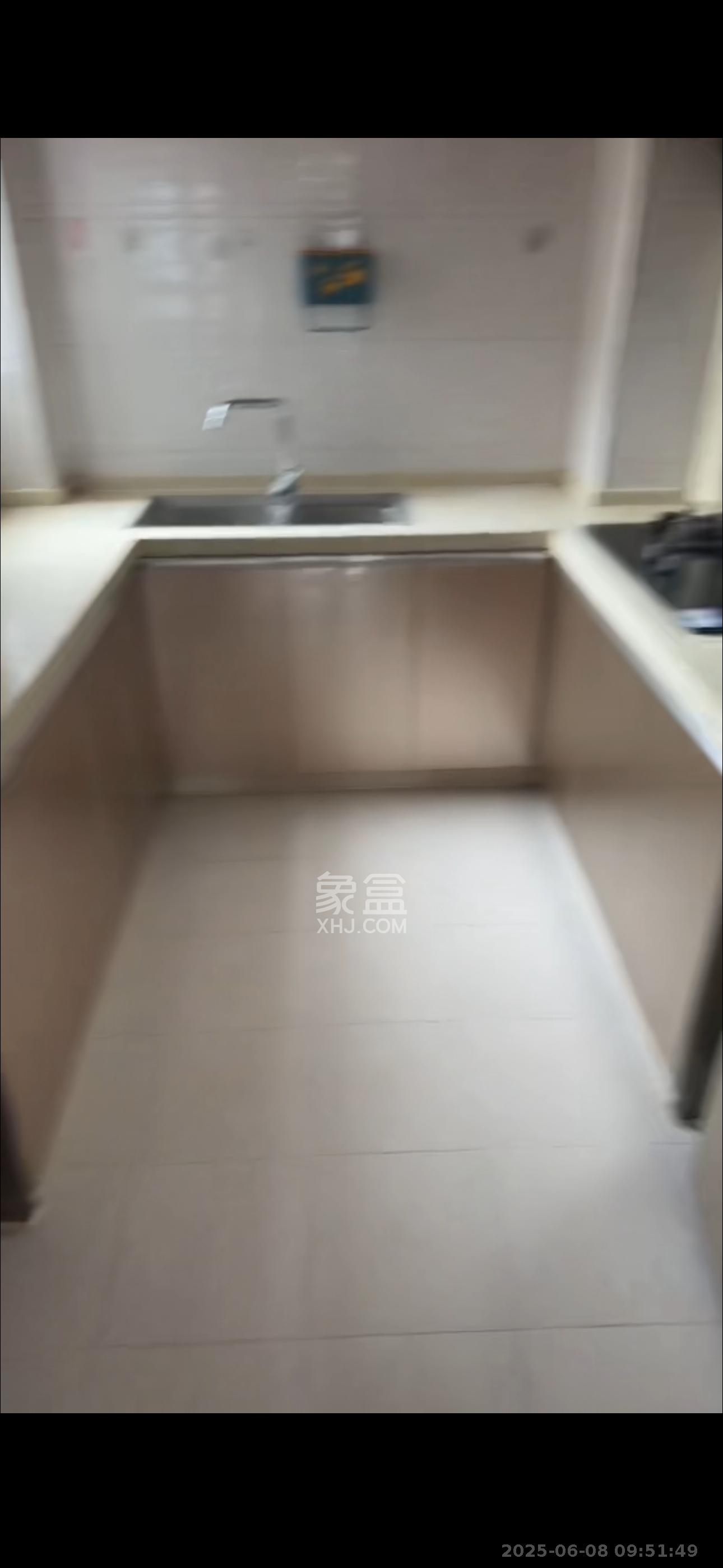 金鼎公园尚 3室2厅1卫 1800.0元/月 金鼎公园尚 3室2厅1卫 1800.0元/月室内图