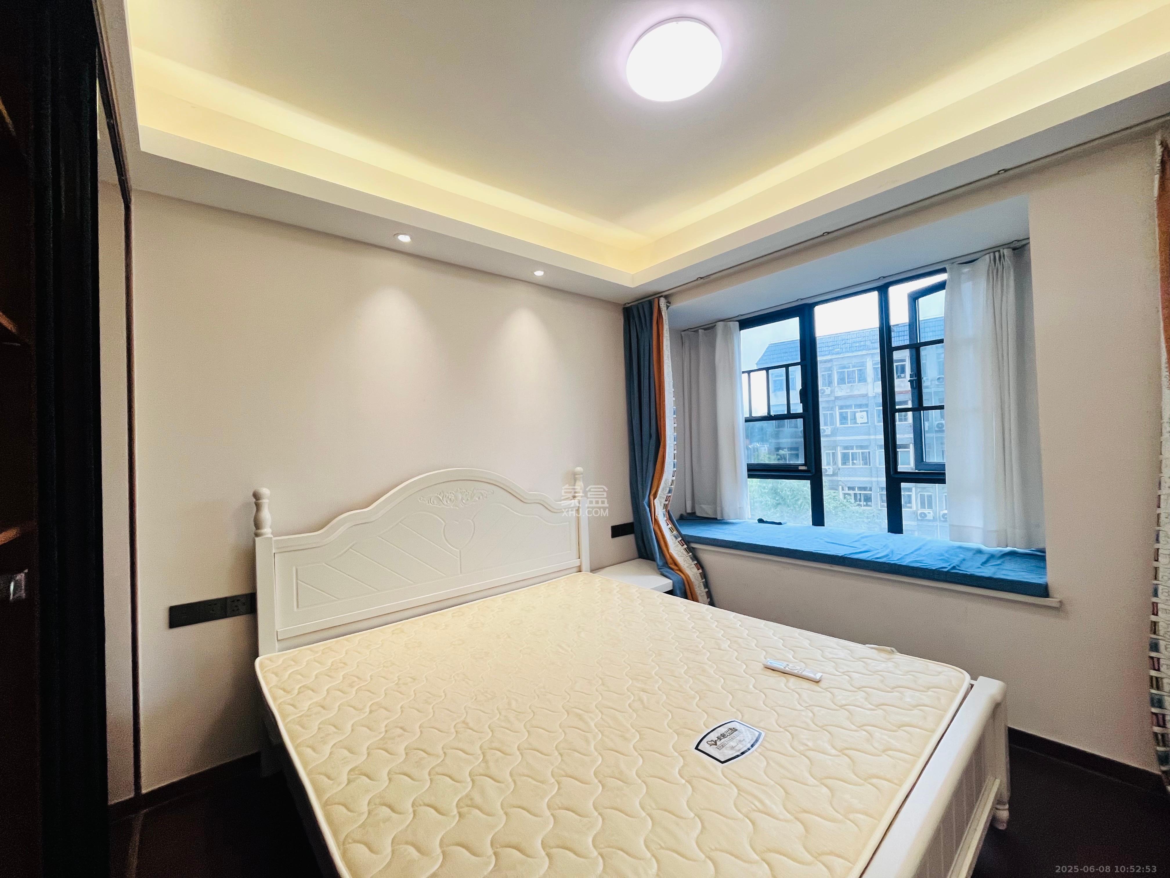 梅溪悦章  4室2厅2卫   3500.00元/月室内图