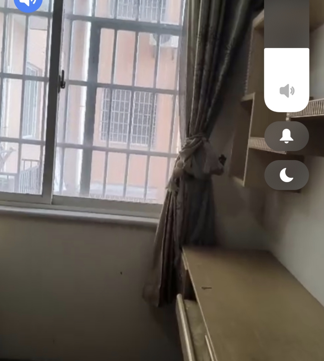 广源壹号  3室2厅2卫    72.0万客厅