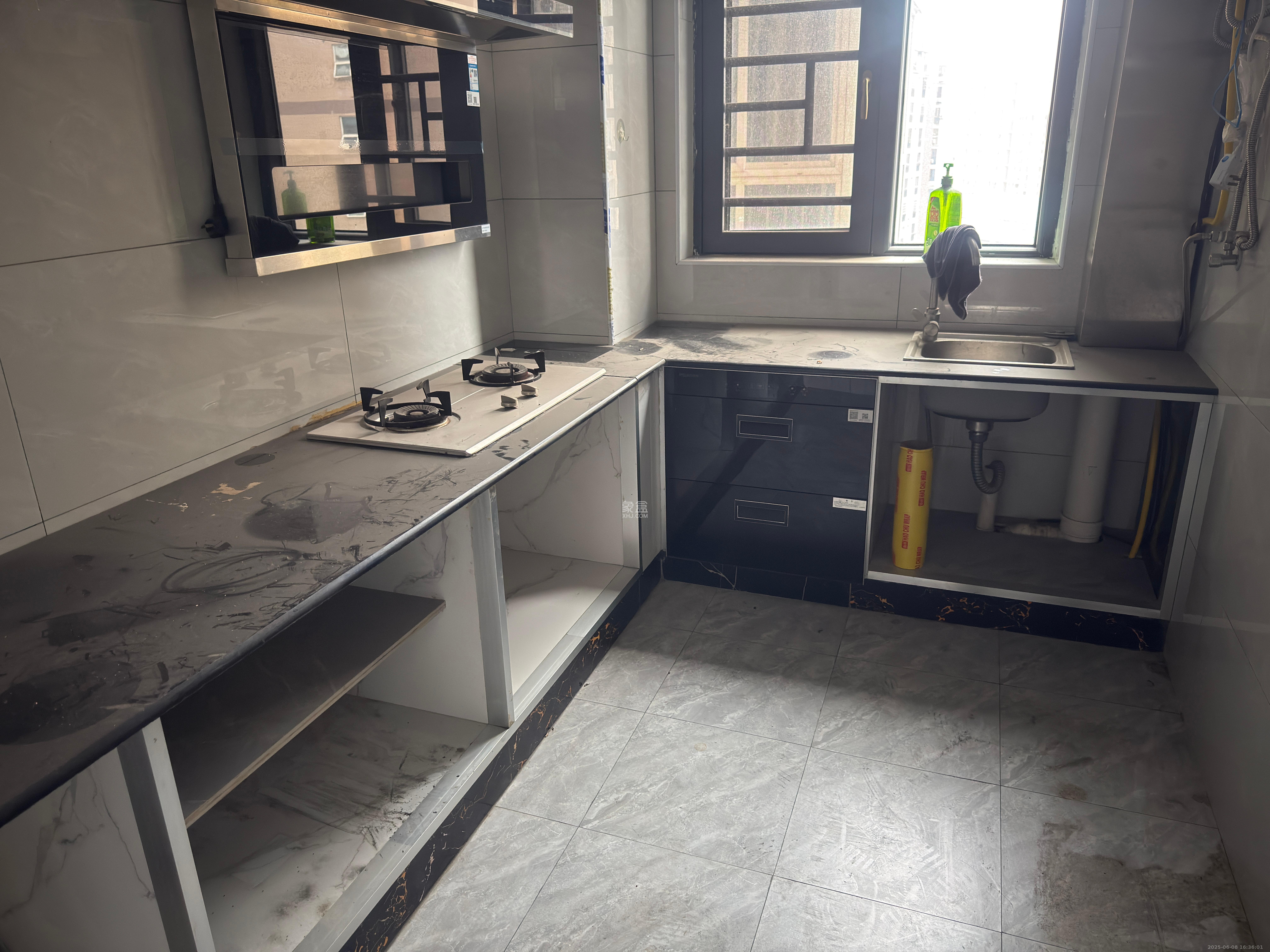 水映青山 1室0厅0卫 3800.0元/月 水映青山 1室0厅0卫 3800.0元/月室内图