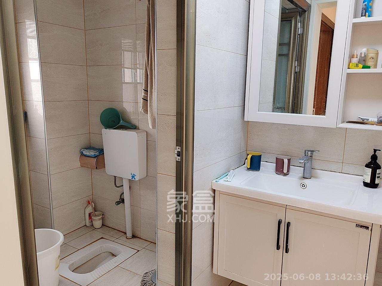 哈佛小镇（五矿哈佛小镇）  3室2厅2卫   2200.00元/月室内图