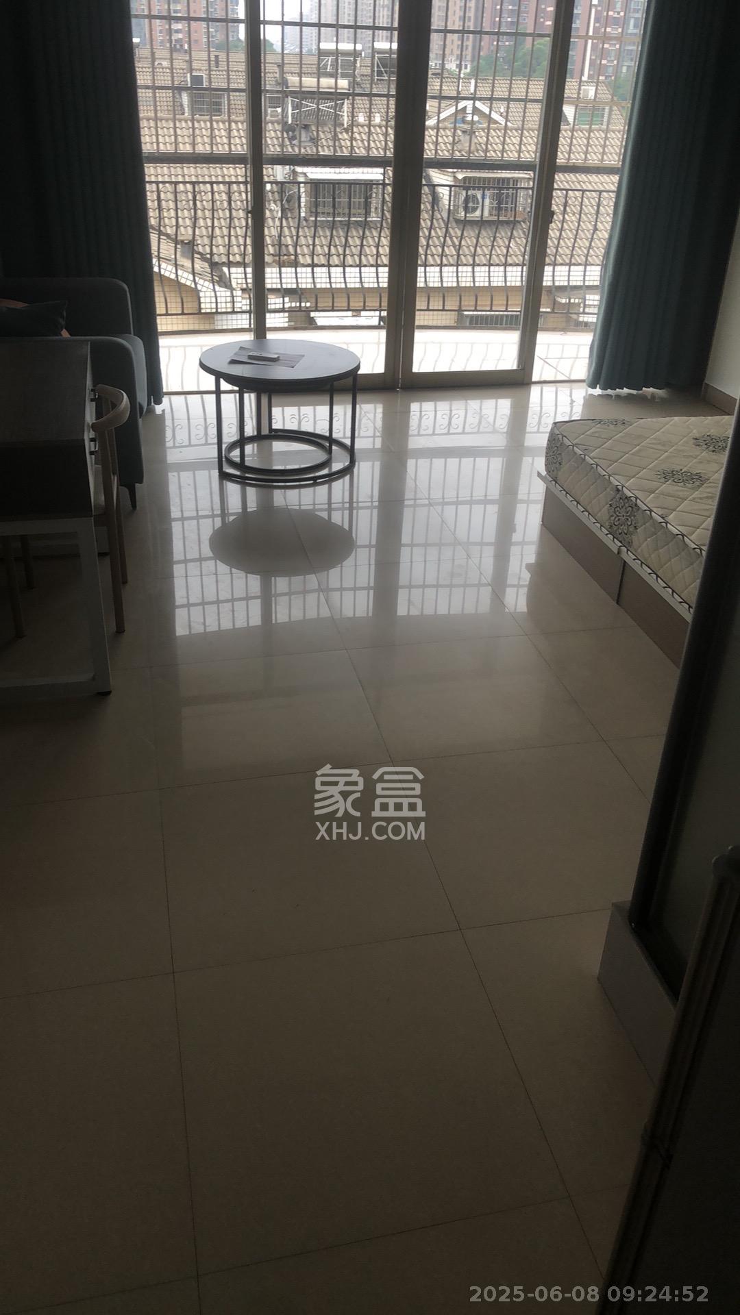 高升小区 1室1厅1卫 1280.0元/月 高升小区 1室1厅1卫 1280.0元/月室内图