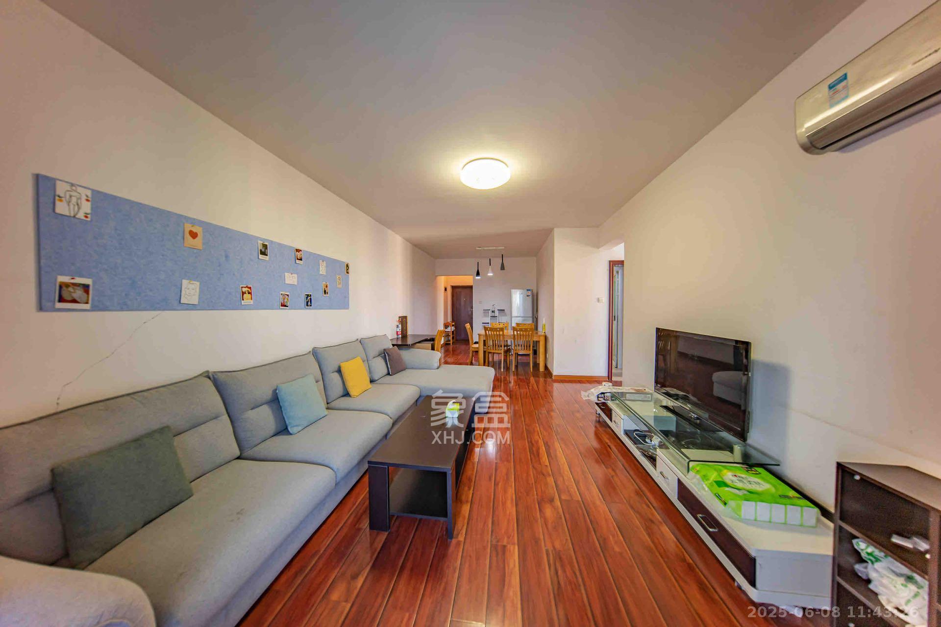 江山帝景哈佛  2室2厅1卫    1800.0元/月 江山帝景哈佛  2室2厅1卫    1800.0元/月