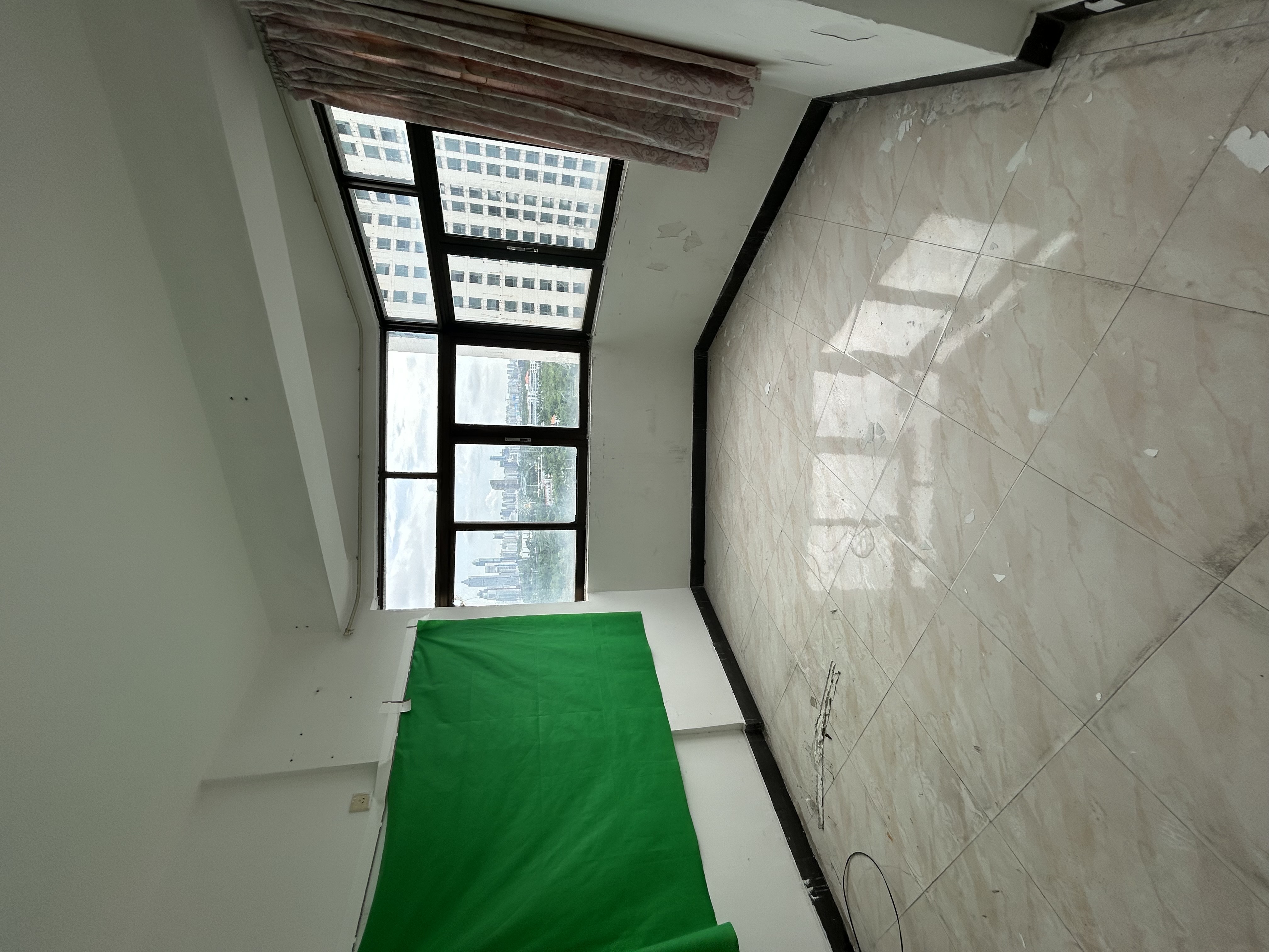 花园大厦 1室1厅2卫 5000.0元/月 花园大厦 1室1厅2卫 5000.0元/月室内图