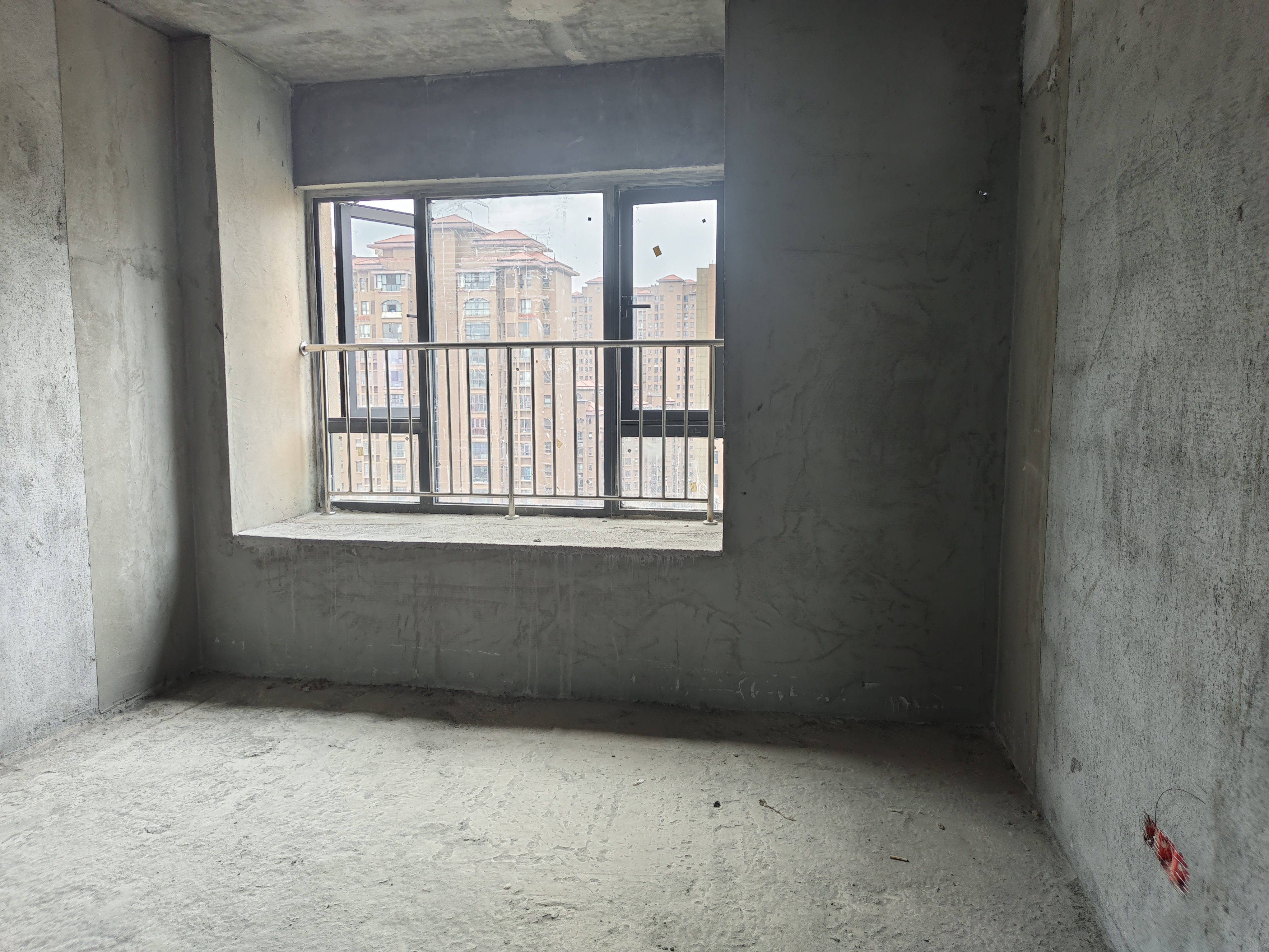 城发星庭 1室0厅0卫 68.8万 城发星庭 1室0厅0卫 68.8万客厅