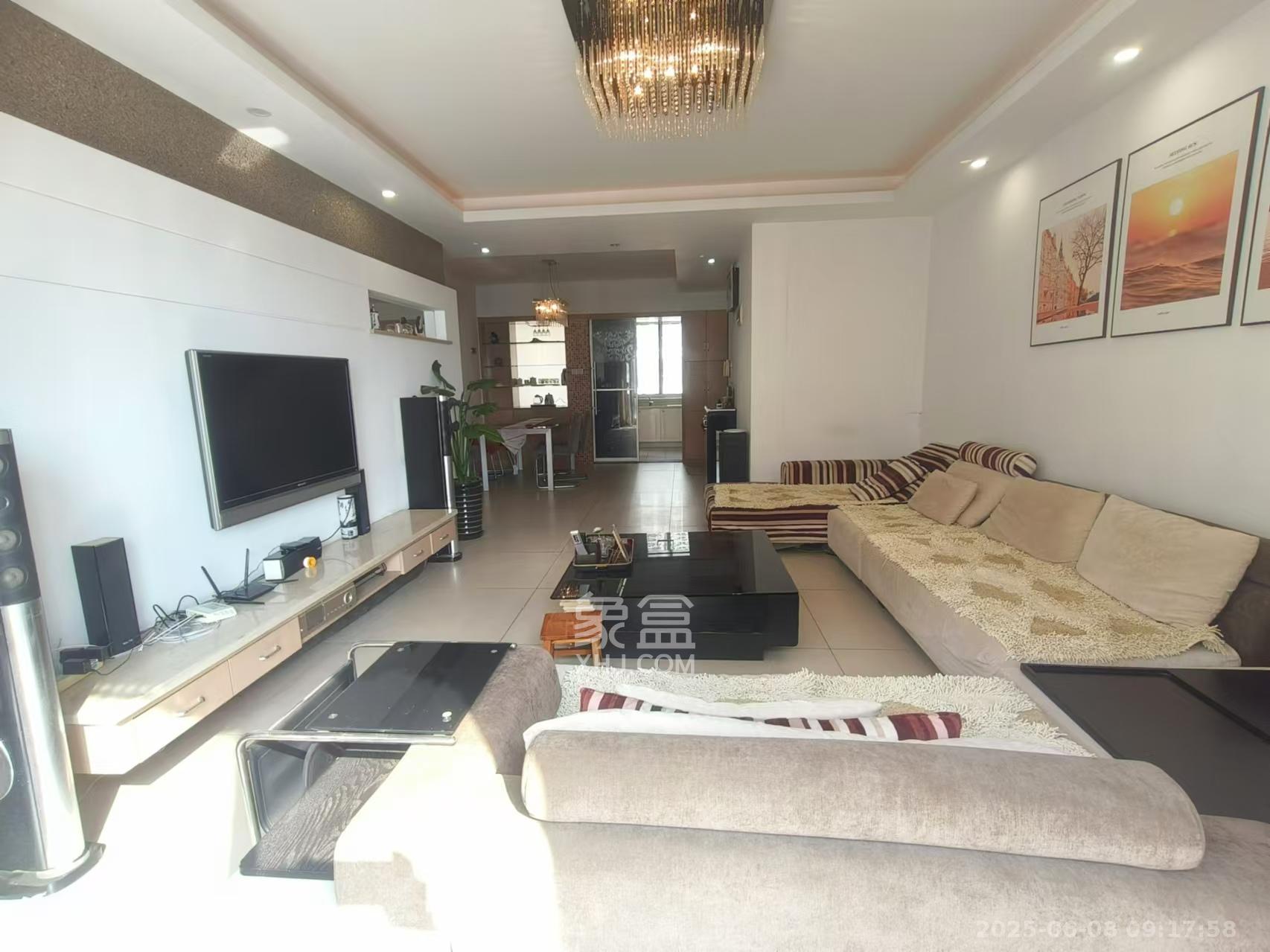 筑梦园 3室2厅2卫 2000.0元/月 筑梦园 3室2厅2卫 2000.0元/月室内图