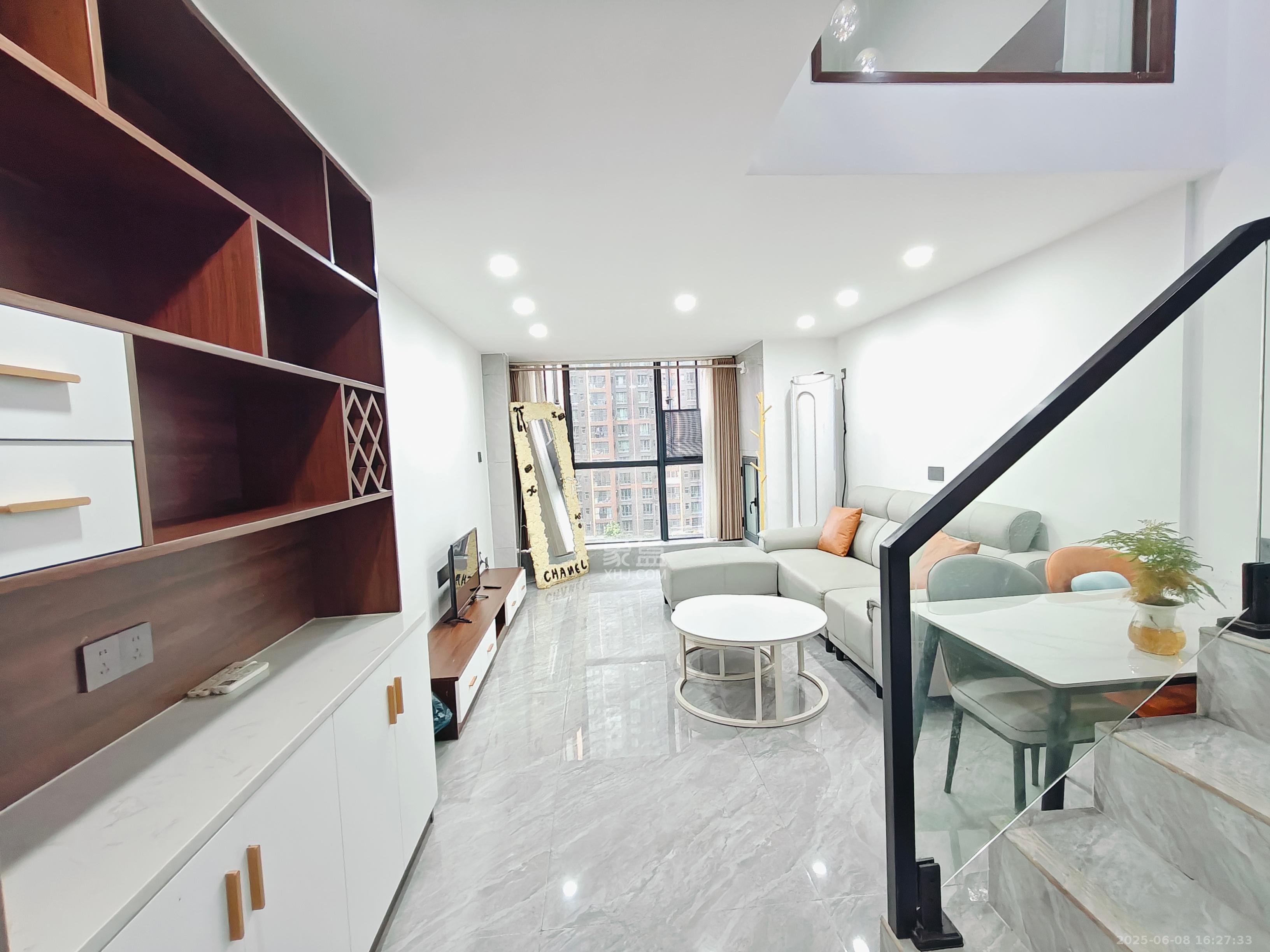 海伦春天  2室1厅1卫    1600.0元/月室内图