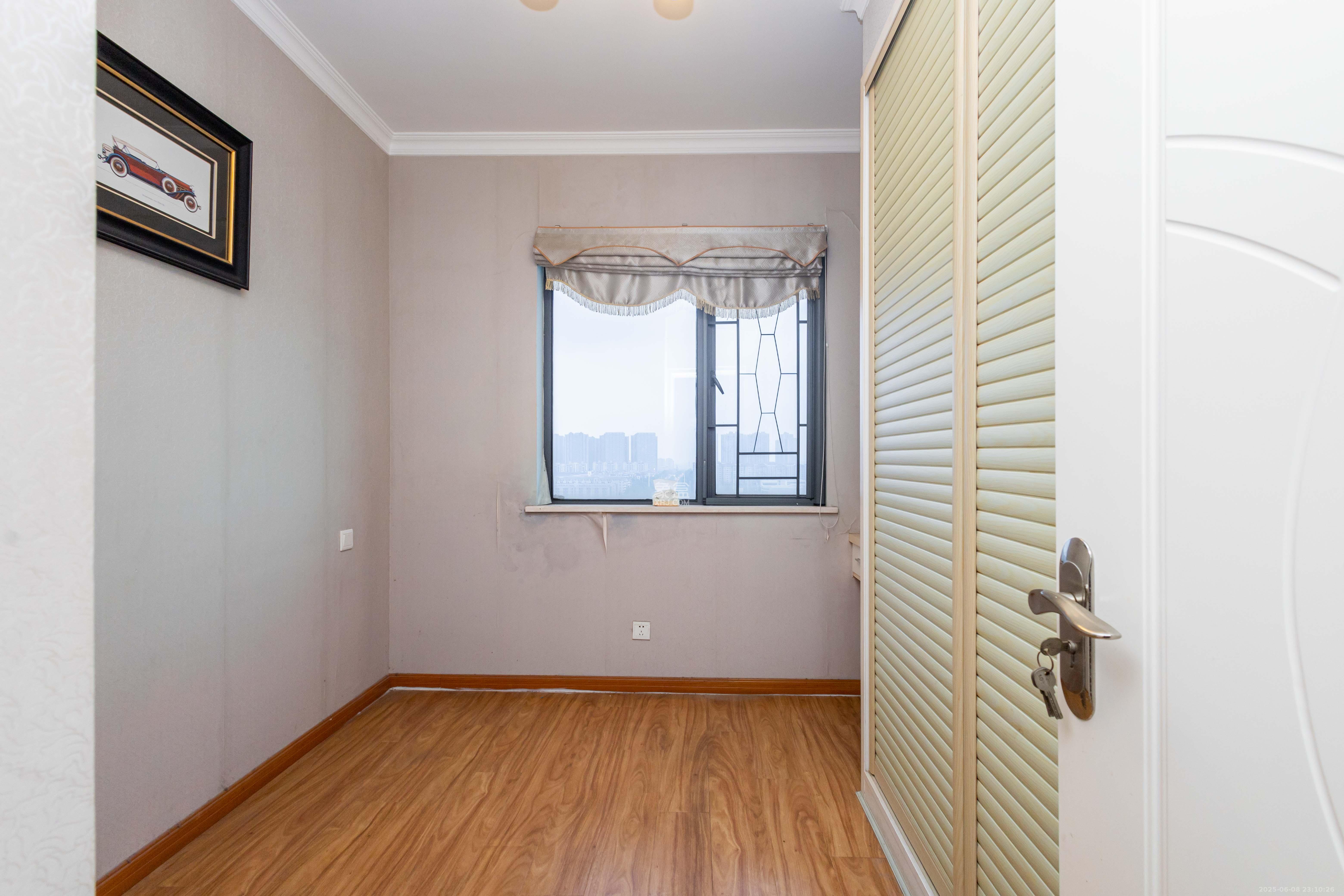 中国铁建国际城一期 3室2厅1卫 43.8万 中国铁建国际城一期 3室2厅1卫 43.8万卧室