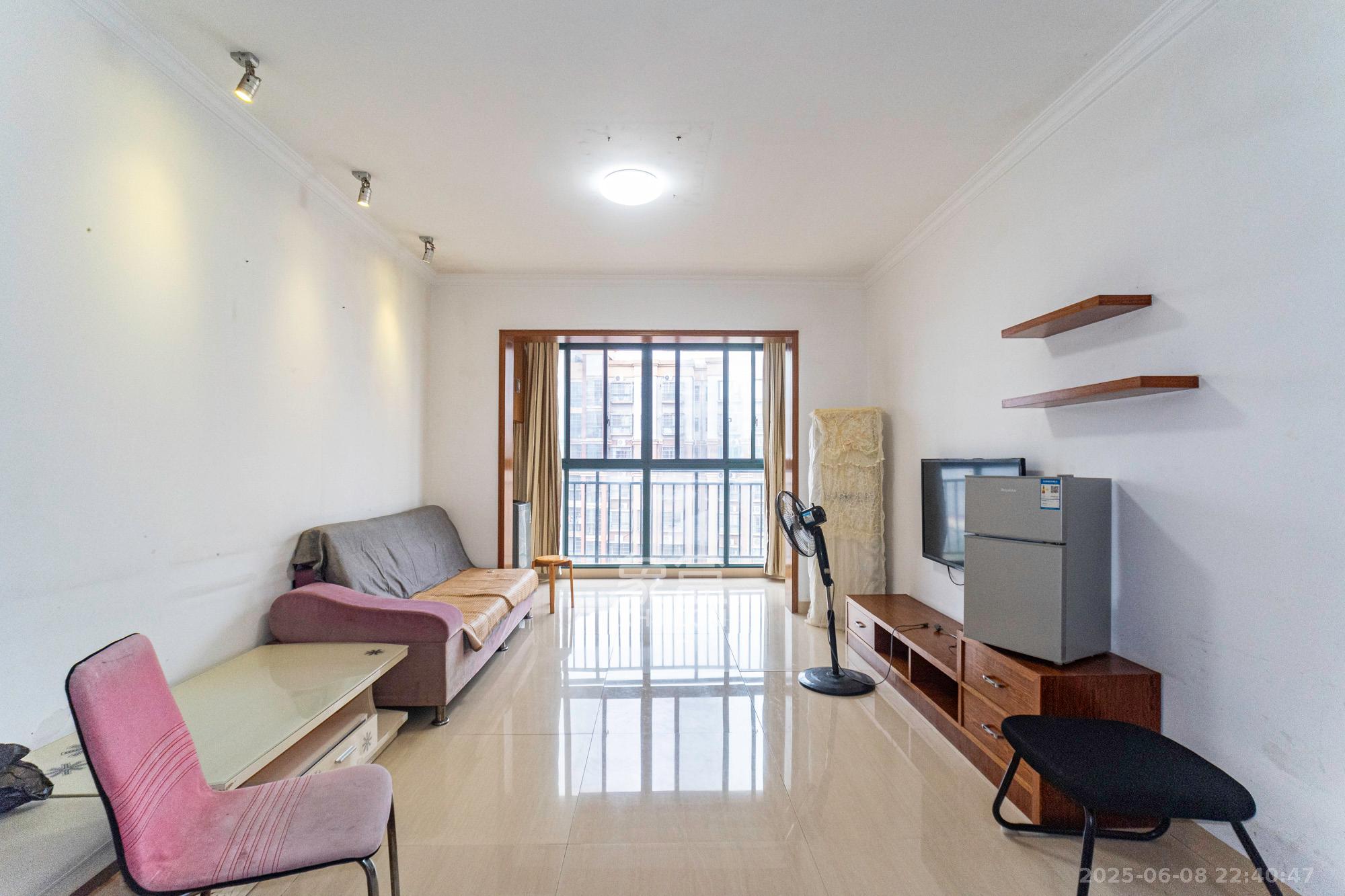 银盘鑫城  2室2厅1卫    50.0万 银盘鑫城  2室2厅1卫    50.0万