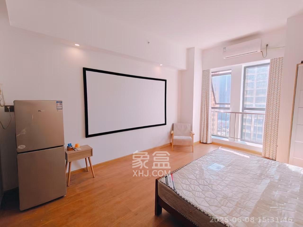 新世界广场  1室1厅1卫   1450.00元/月室内图