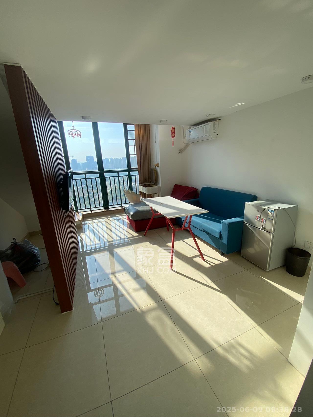 洋湖时代 1室1厅1卫 1600.0元/月 洋湖时代 1室1厅1卫 1600.0元/月室内图